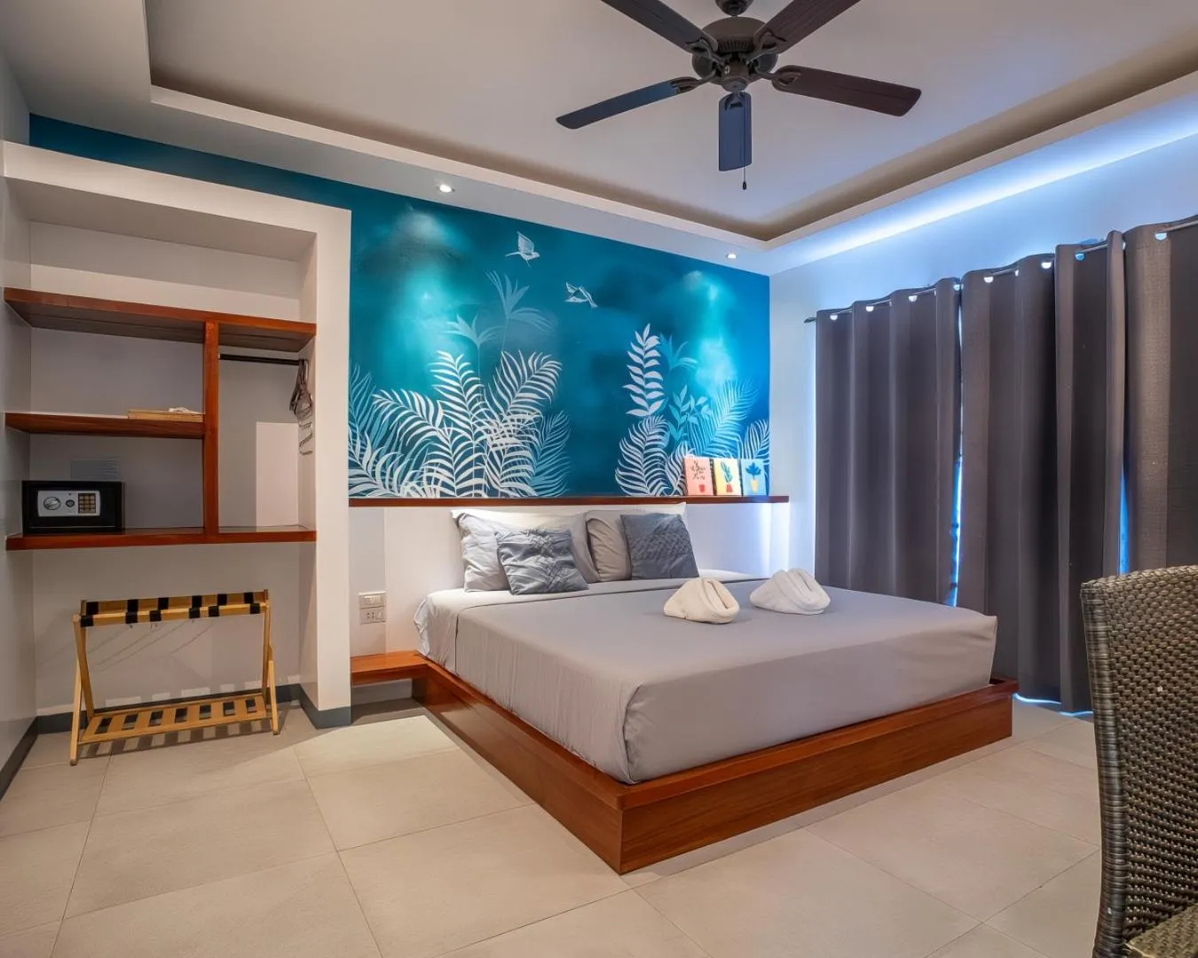 Bed in Yellow Mango Resort Bohol