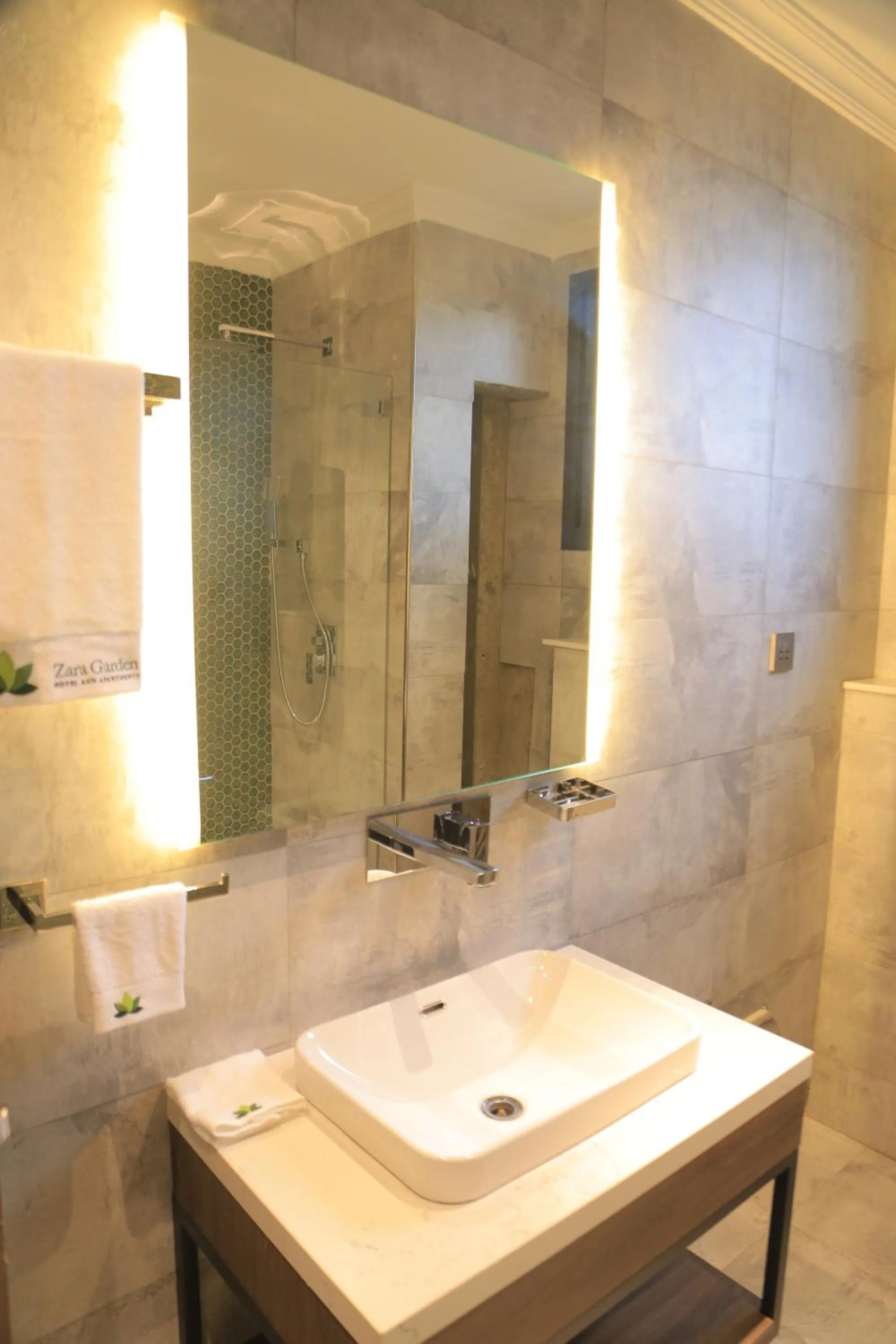 Zara Garden Hotel and Apartments