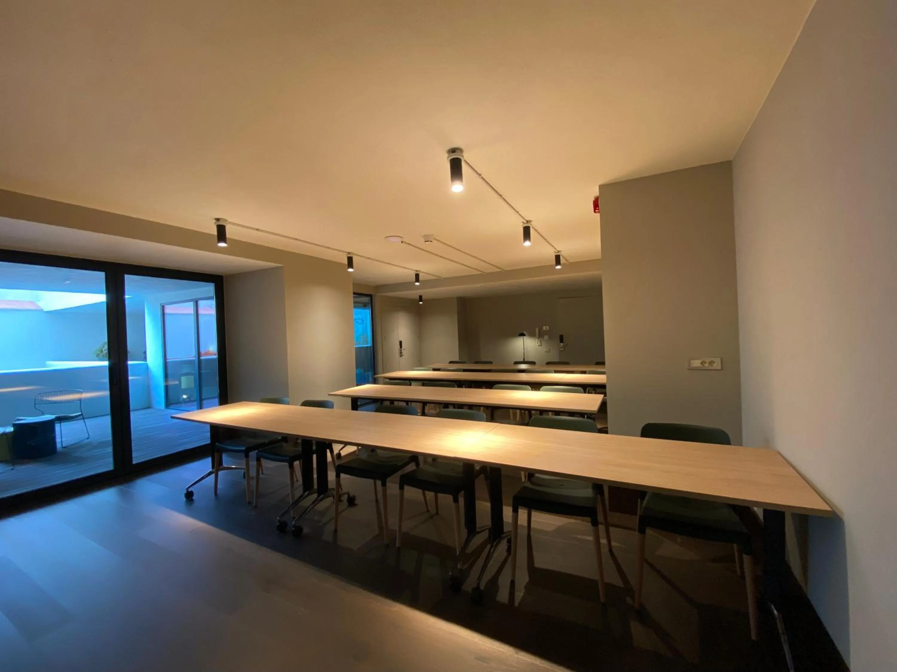 Meeting/conference room in Onix Fira
