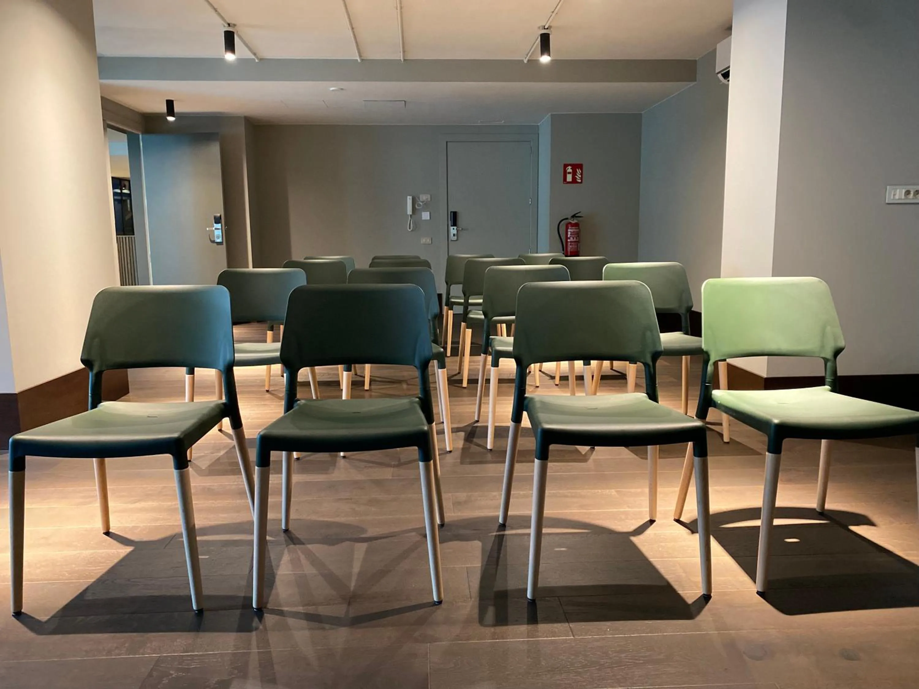 Meeting/conference room in Onix Fira