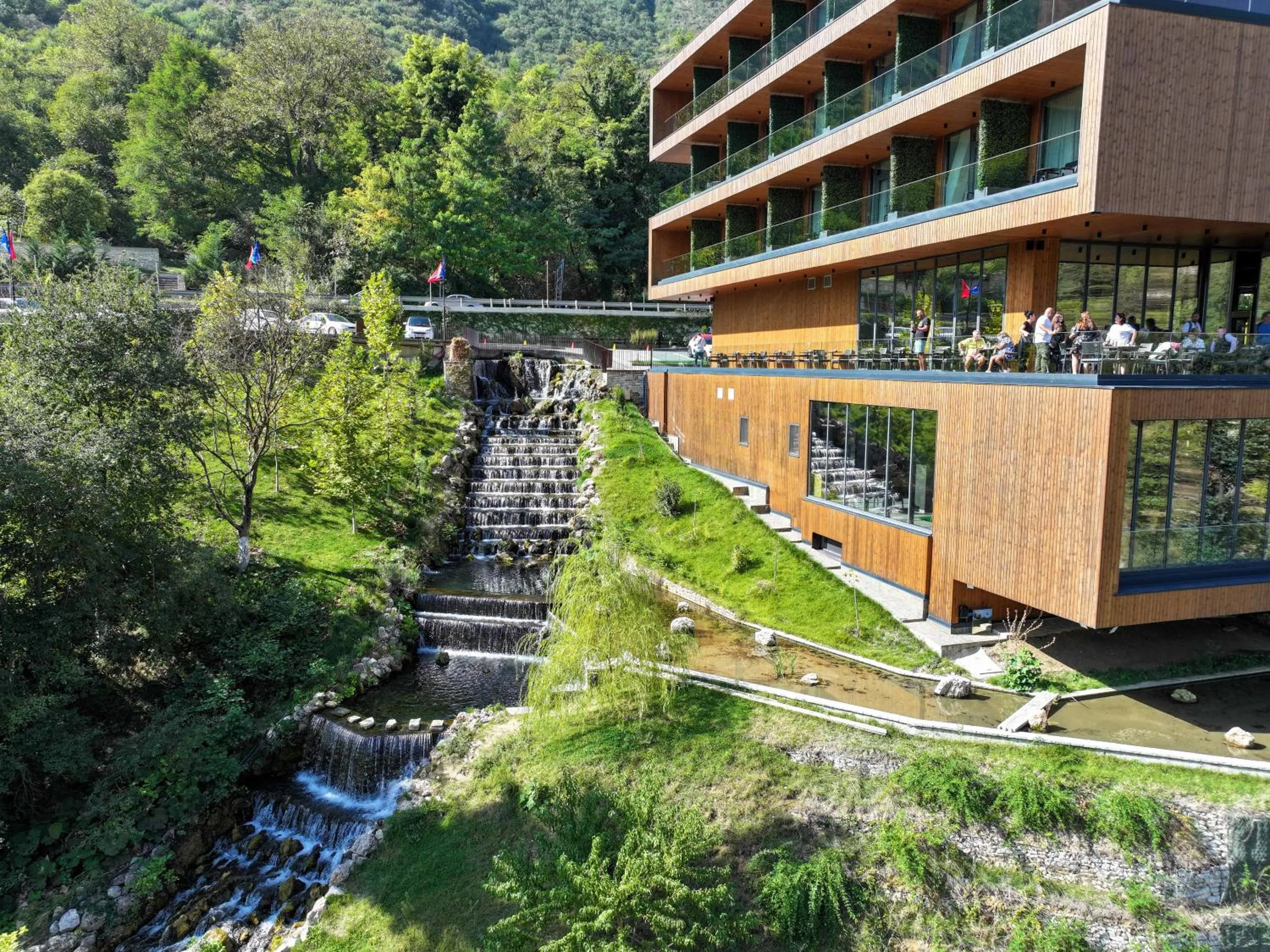Property building in Hotel Uji Ftohte Tepelene