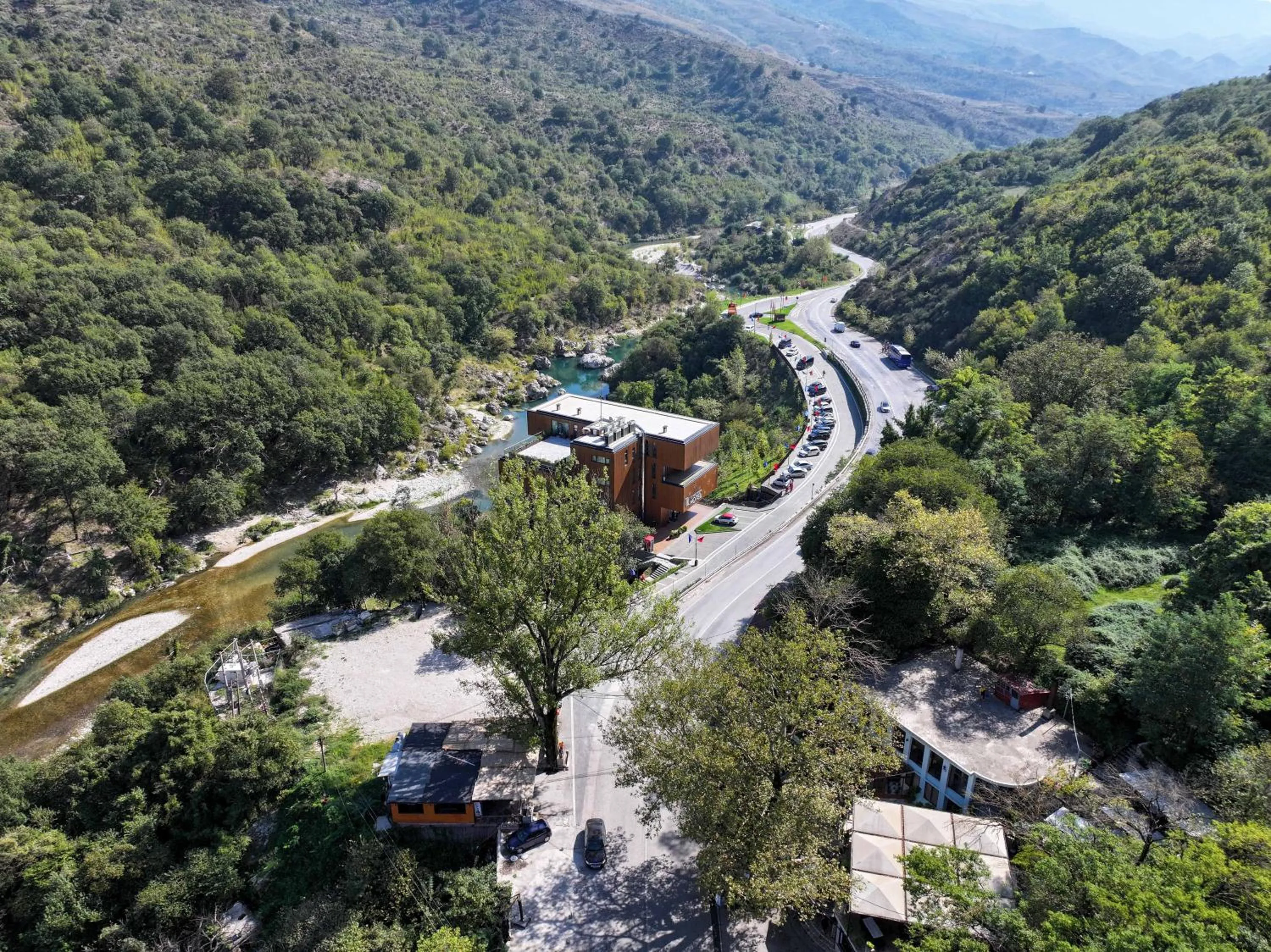 Spring in Hotel Uji Ftohte Tepelene