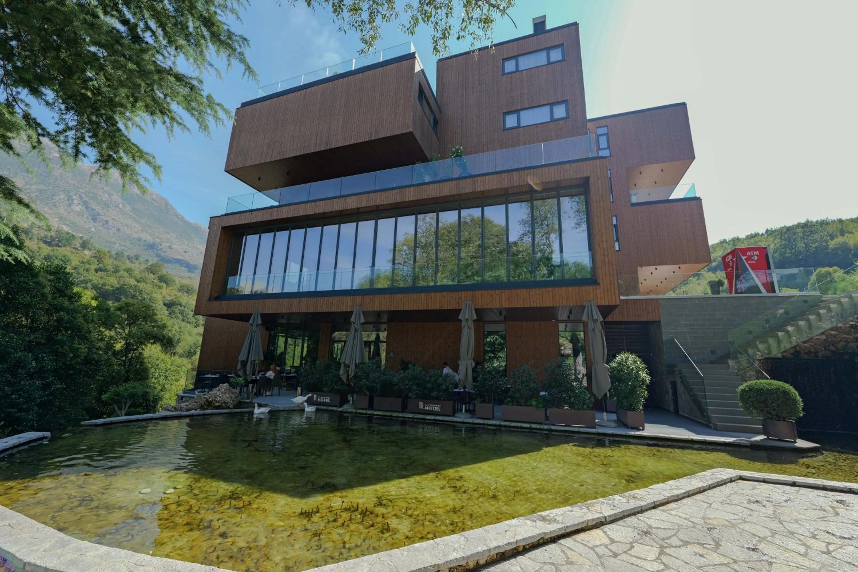 Property building in Hotel Uji Ftohte Tepelene