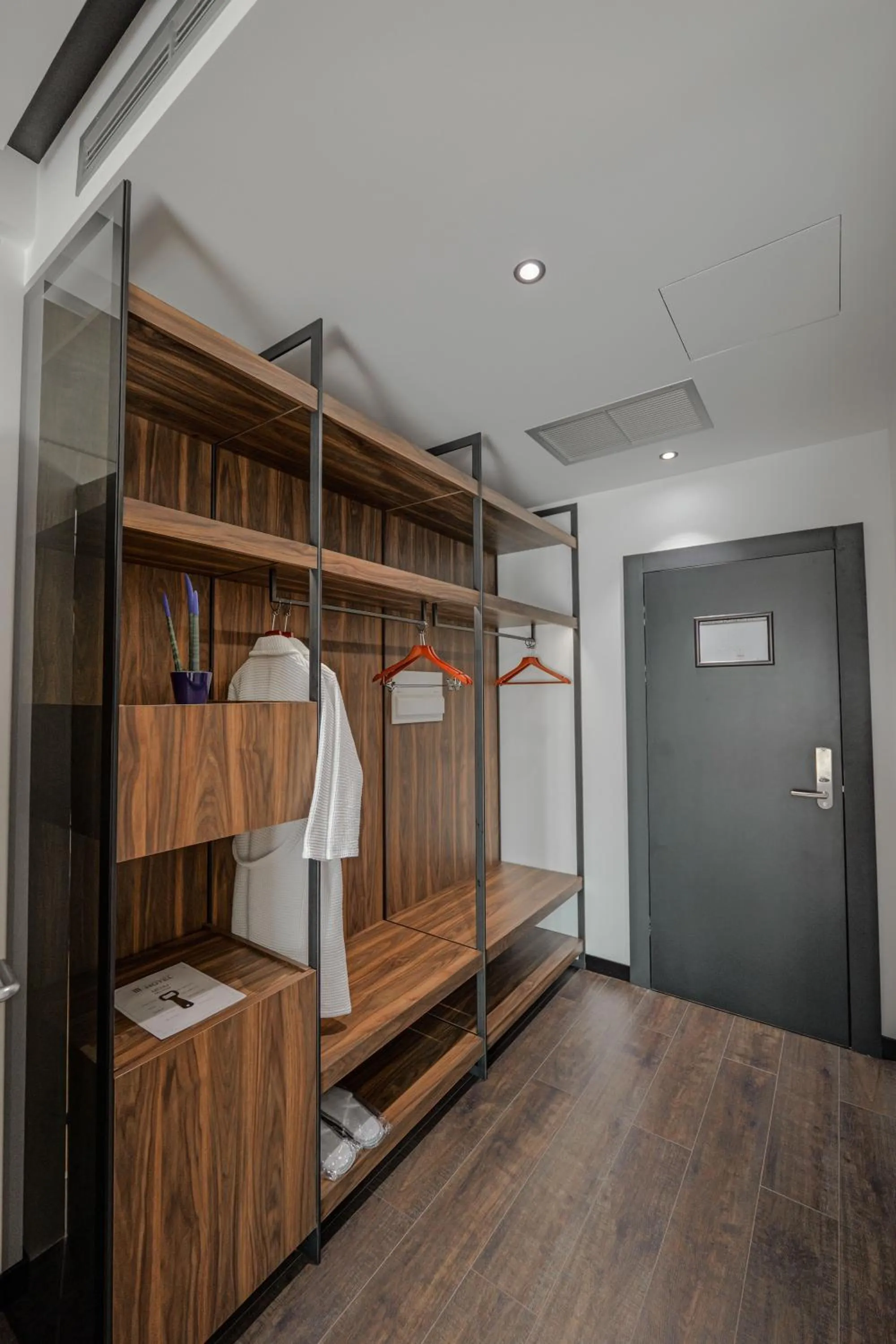 Bedroom in Hotel Uji Ftohte Tepelene