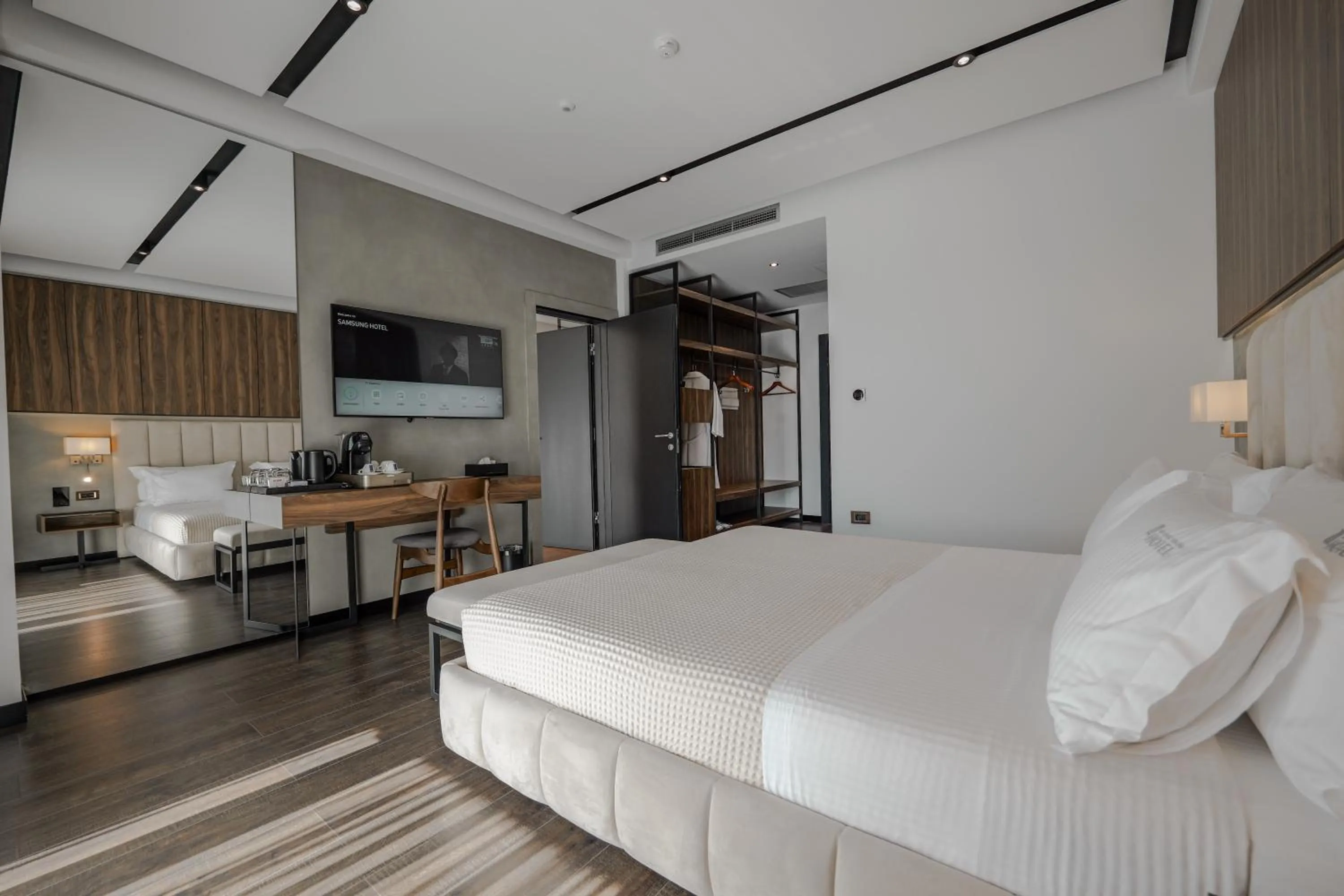 Bed in Hotel Uji Ftohte Tepelene