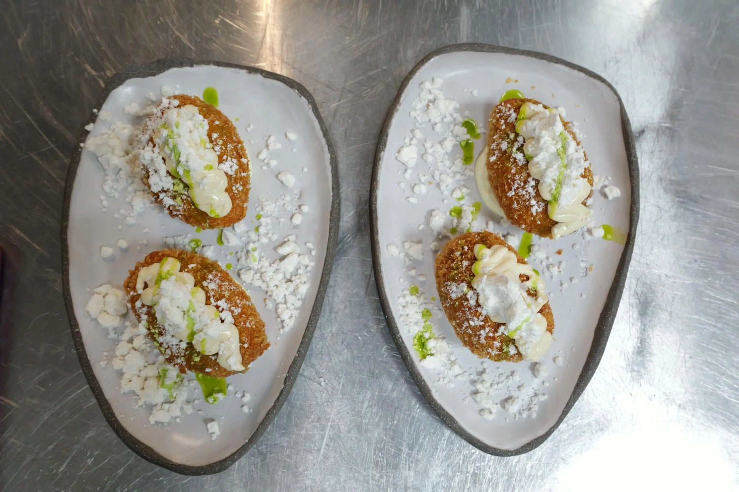 Food and drinks in Hotel Uji Ftohte Tepelene