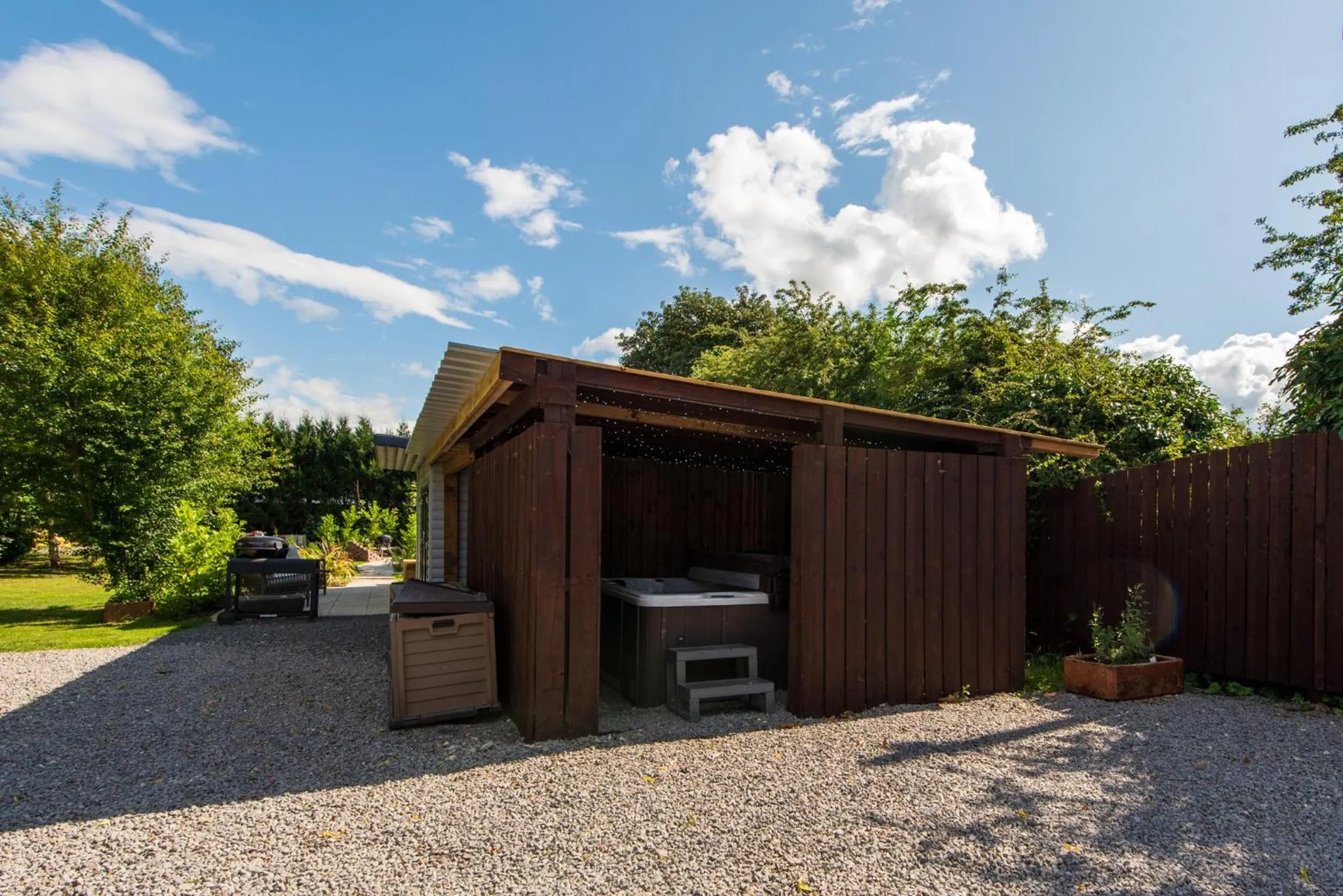 Hot Tub in East Farm Cottage