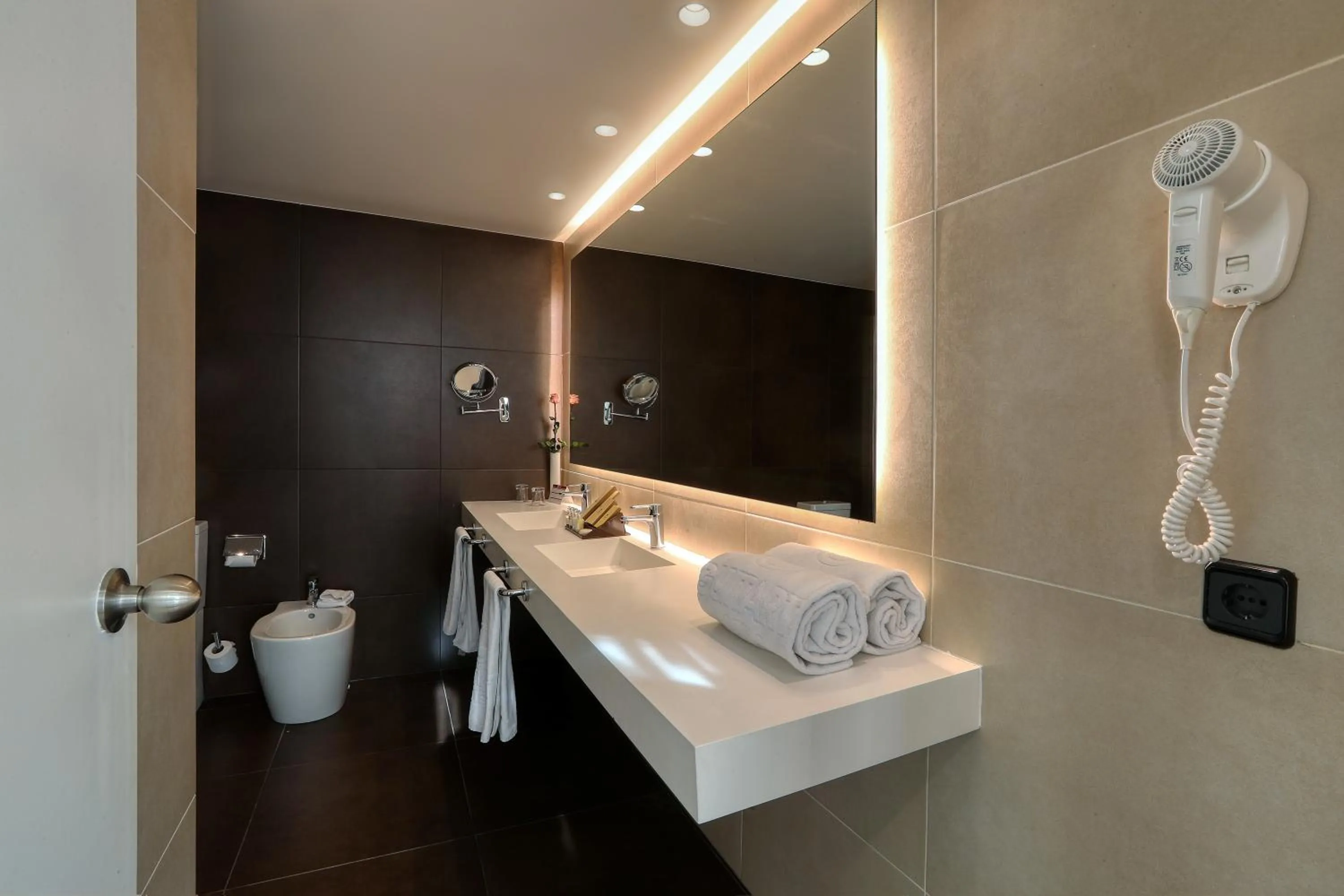 Bathroom in Guitart Grand Passage