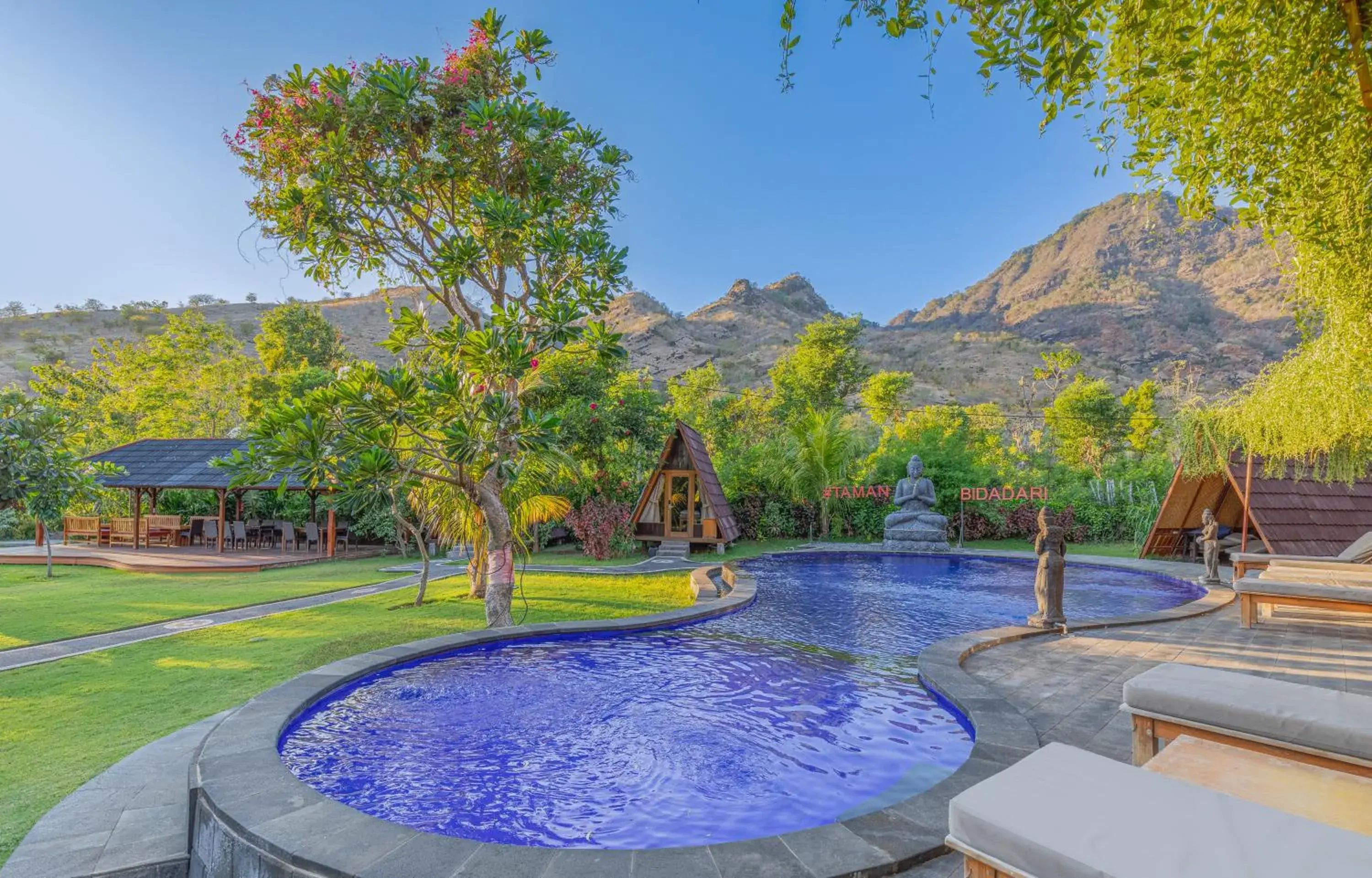 Swimming pool in Taman Bidadari Eco Wellness Swimming pool in Taman Bidadari Eco Wellness