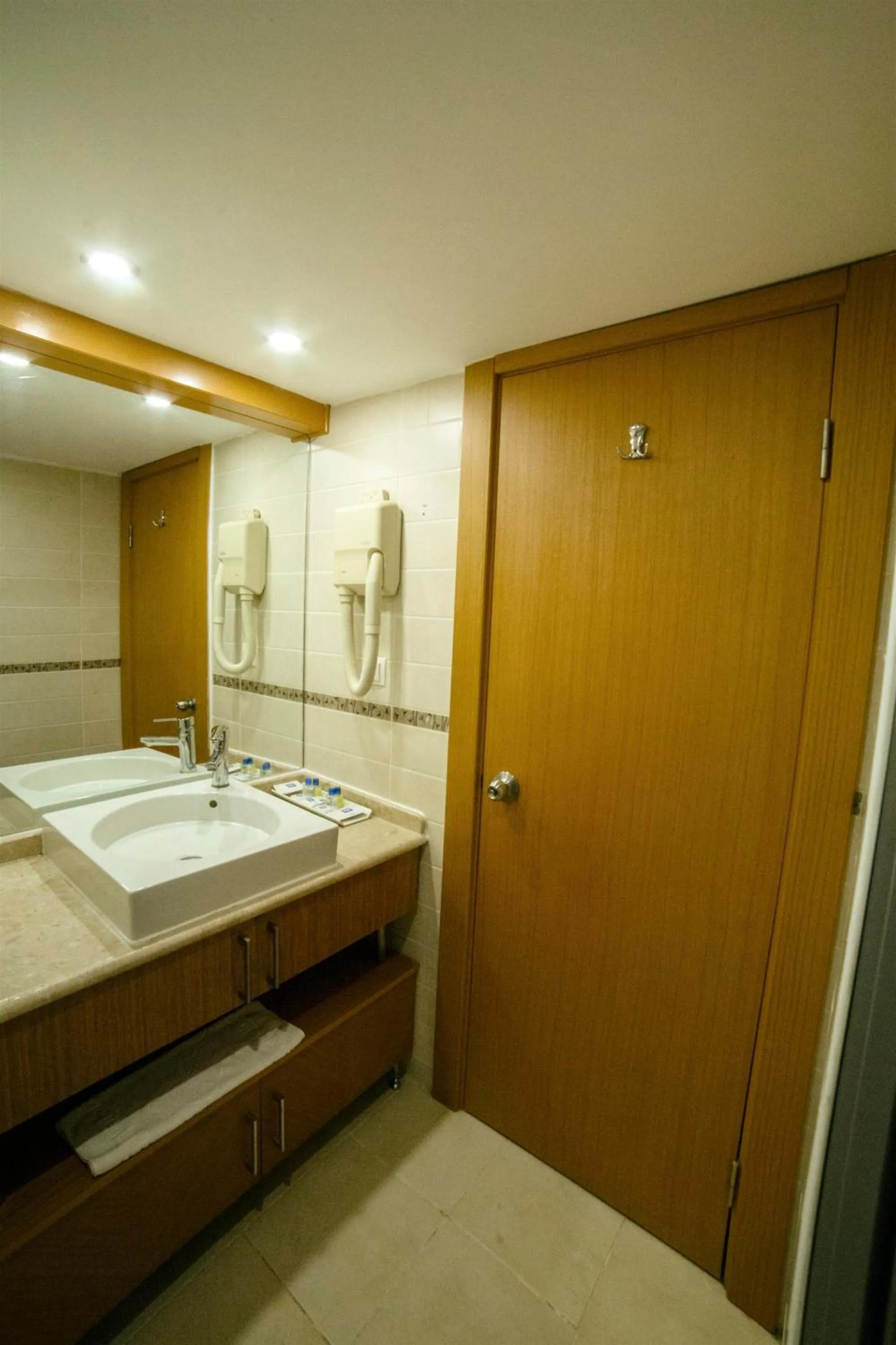 Bathroom in Patalya Lakeside Resort Hotel