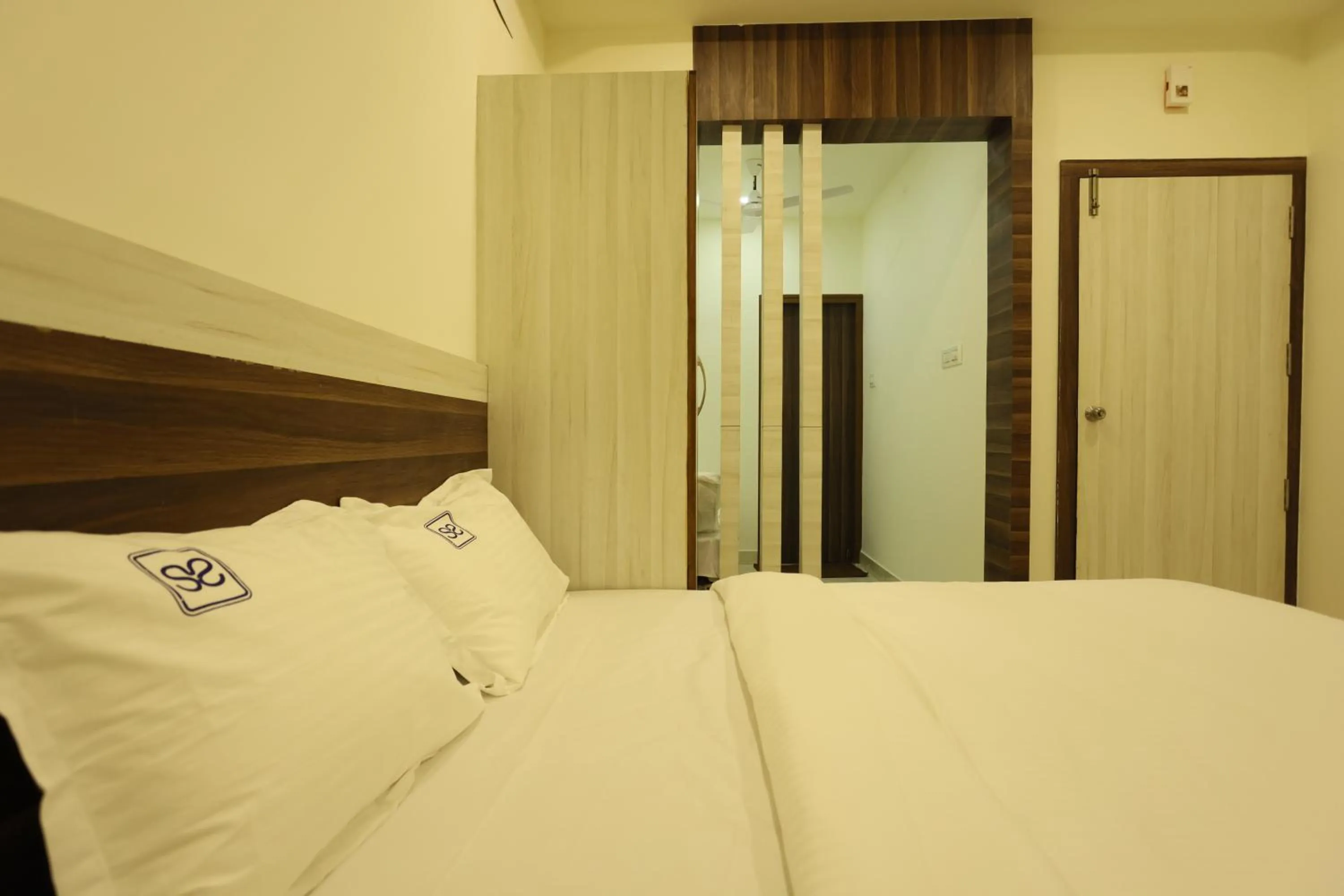 Bedroom, Bed in Hotel Sigma Suites