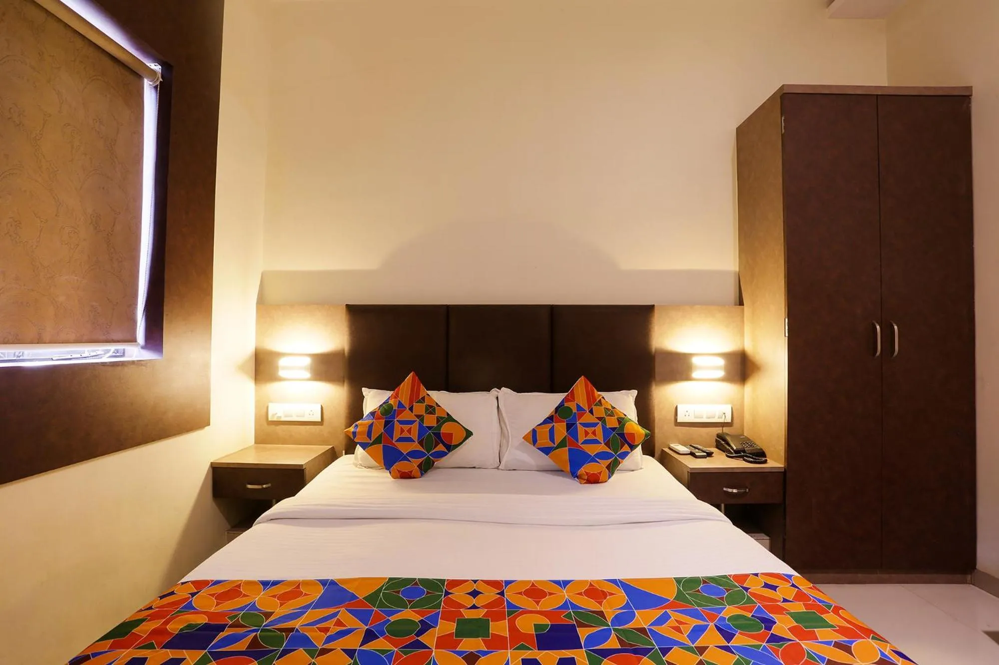 Bed in FabHotel West inn - Nr Mumbai International Airport