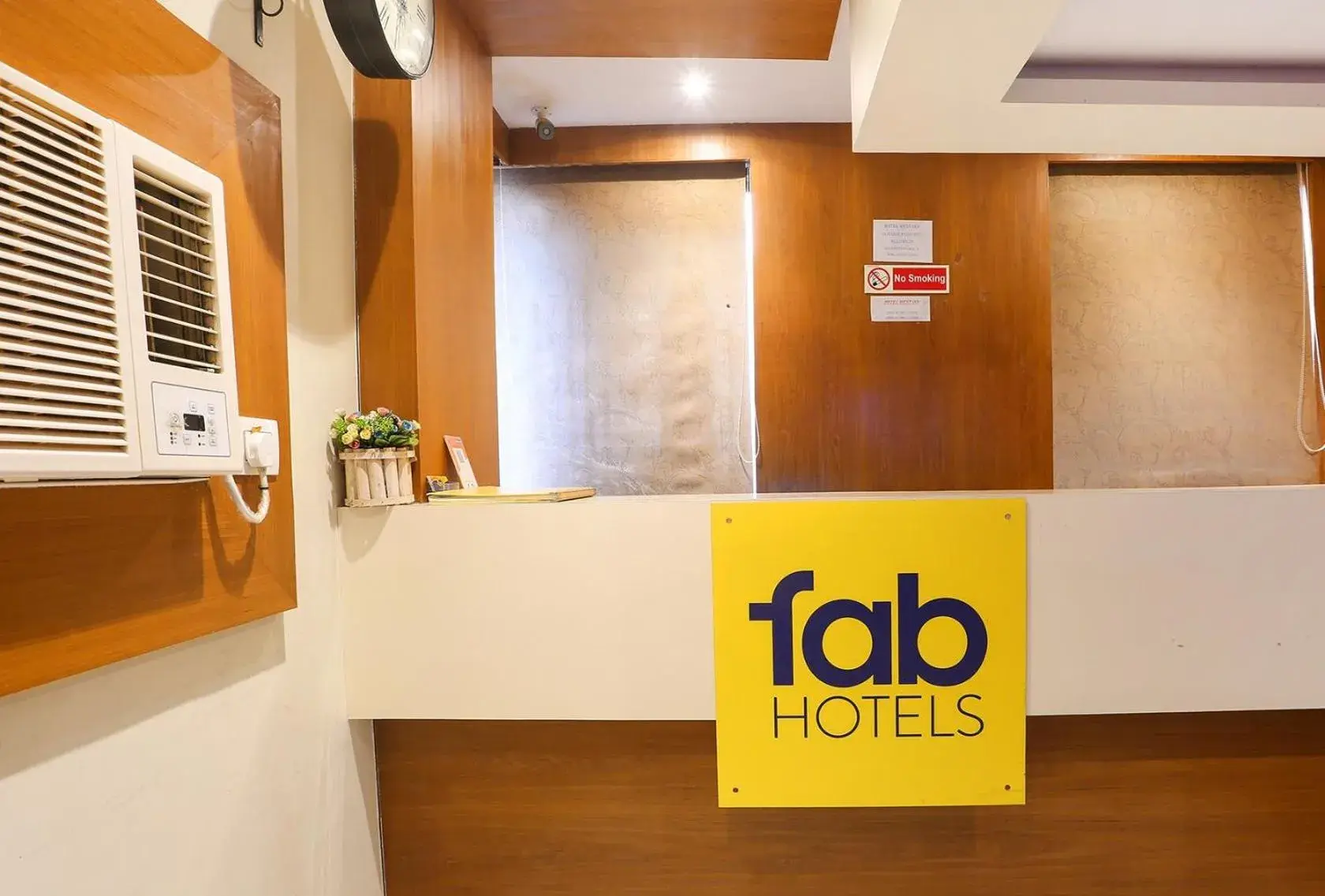 Lobby or reception in FabHotel West inn - Nr Mumbai International Airport Lobby or reception in FabHotel West inn - Nr Mumbai International Airport