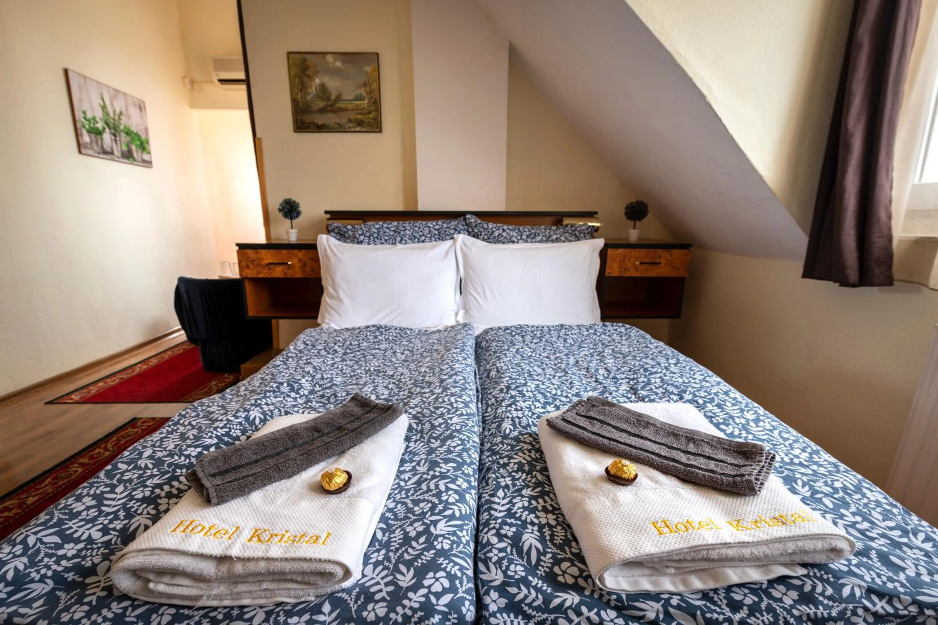 Photo of the whole room in Hotel Kristal Gellért Hill