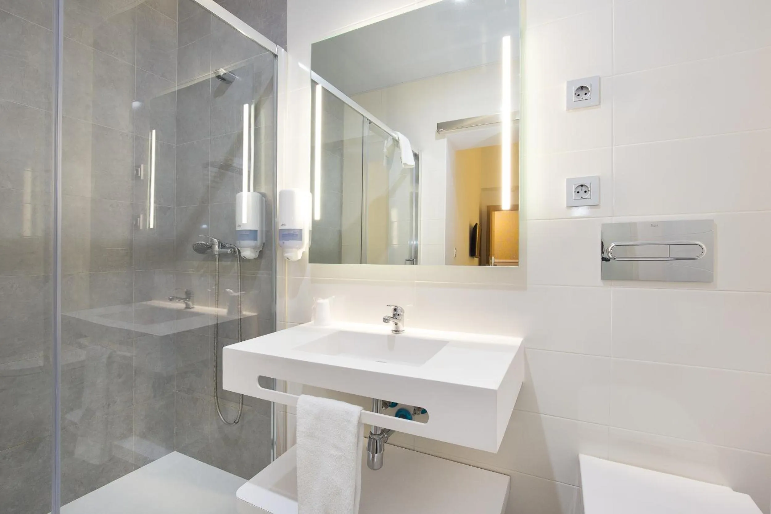 Bathroom in Atenas Granada