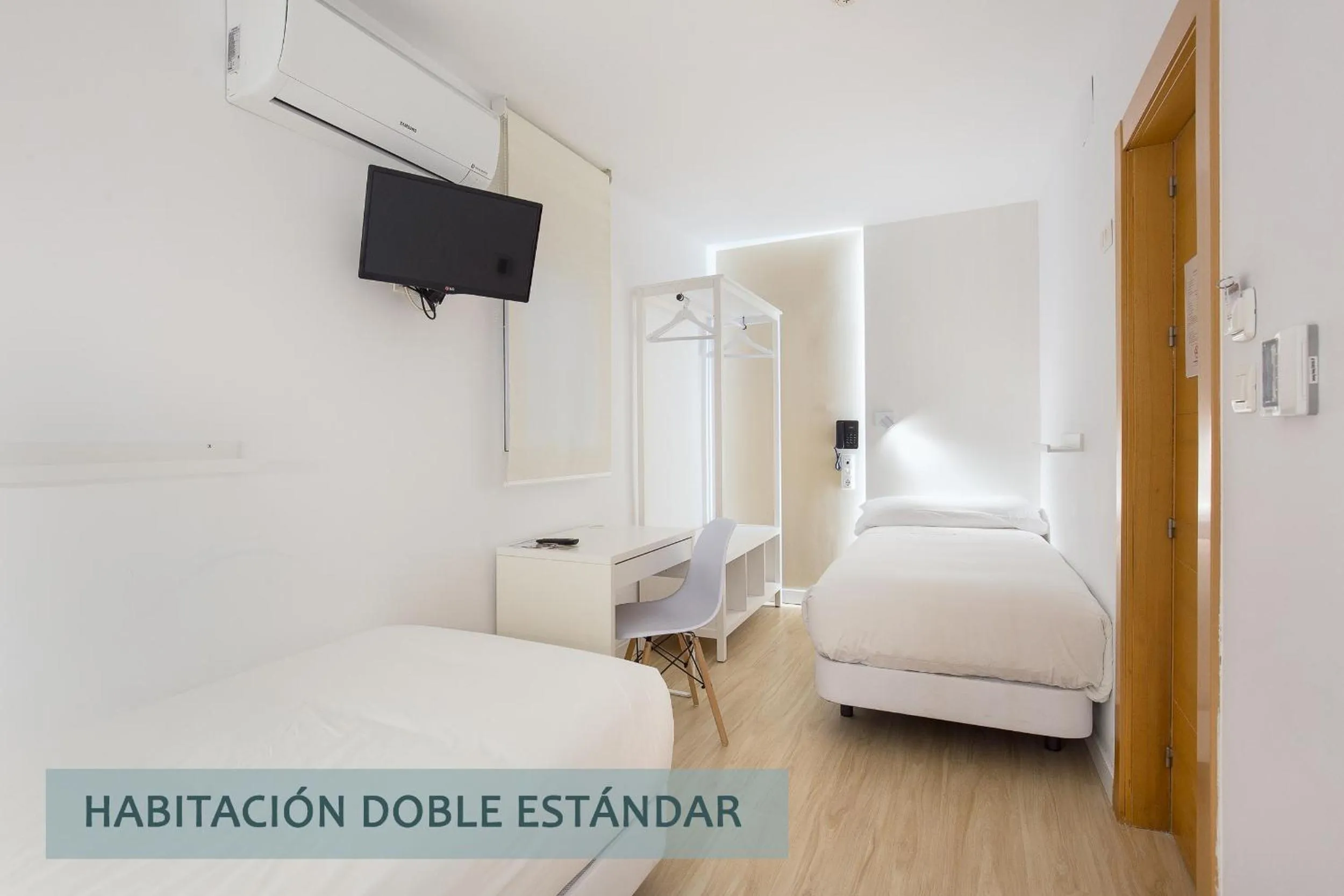 Bed in Atenas Granada