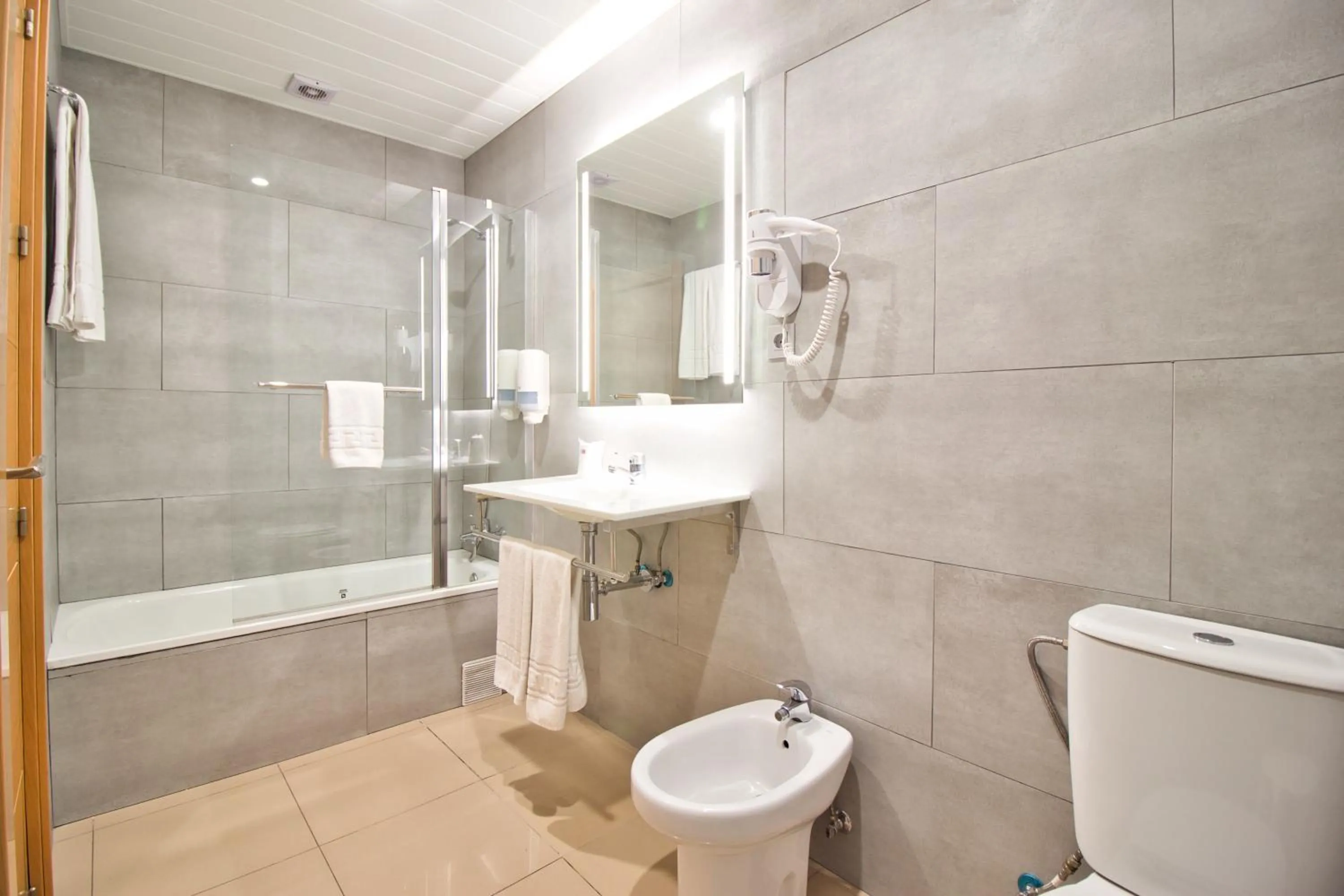 Bathroom in Atenas Granada