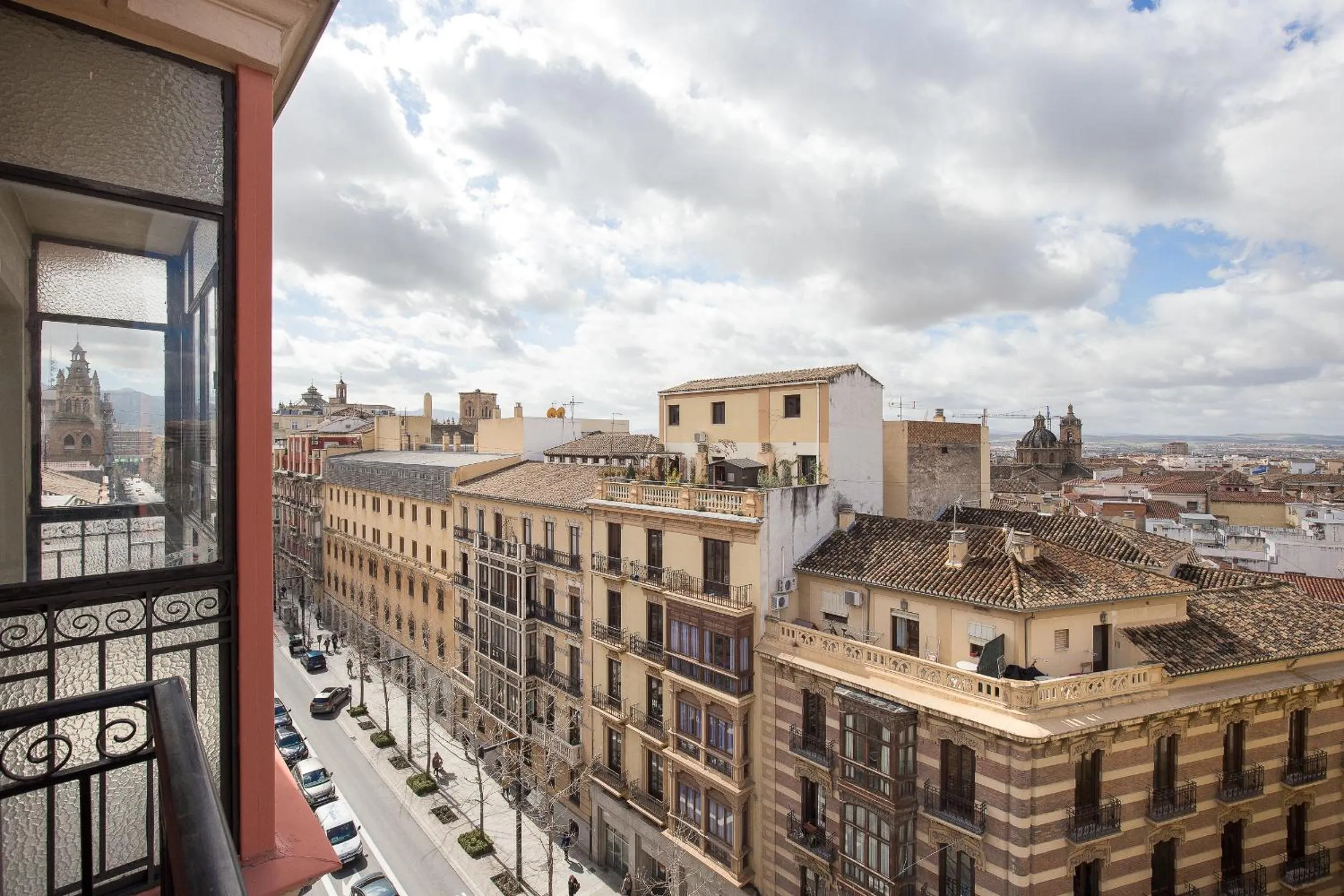 Photo of the whole room in Atenas Granada