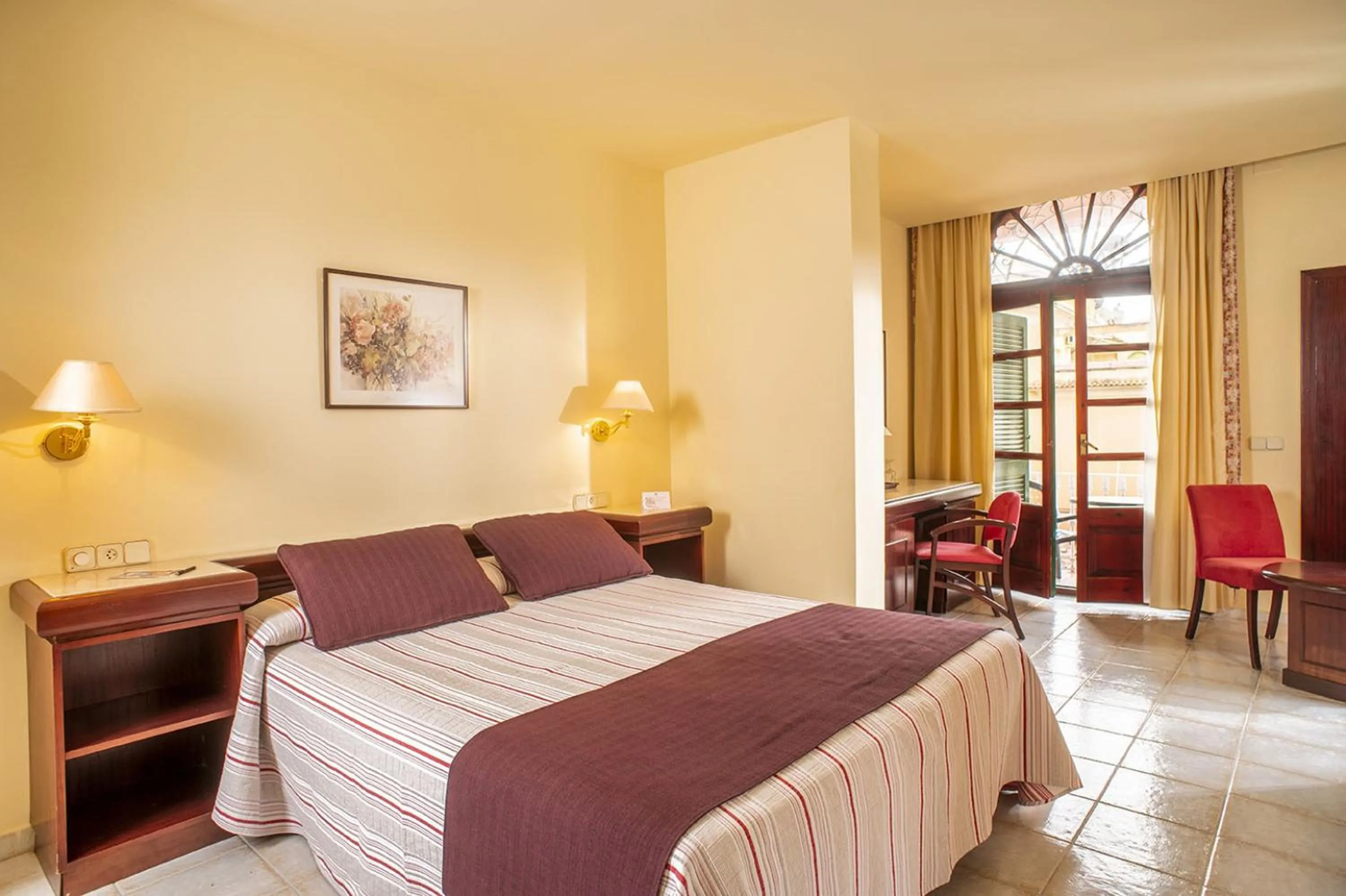 Photo of the whole room, Bed in Hotel Guitart Rosa - Adults Only