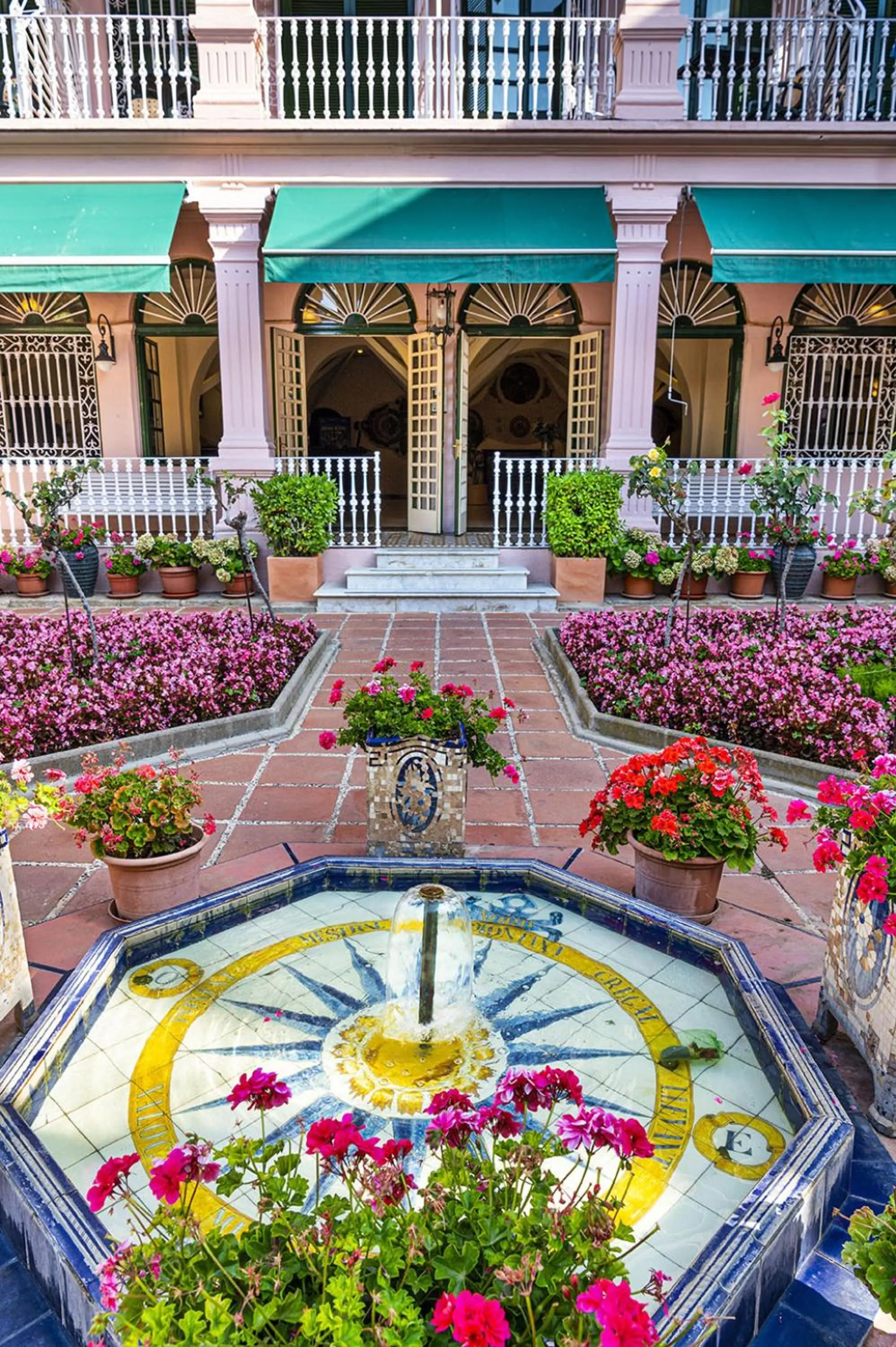 Facade/entrance in Hotel Guitart Rosa - Adults Only