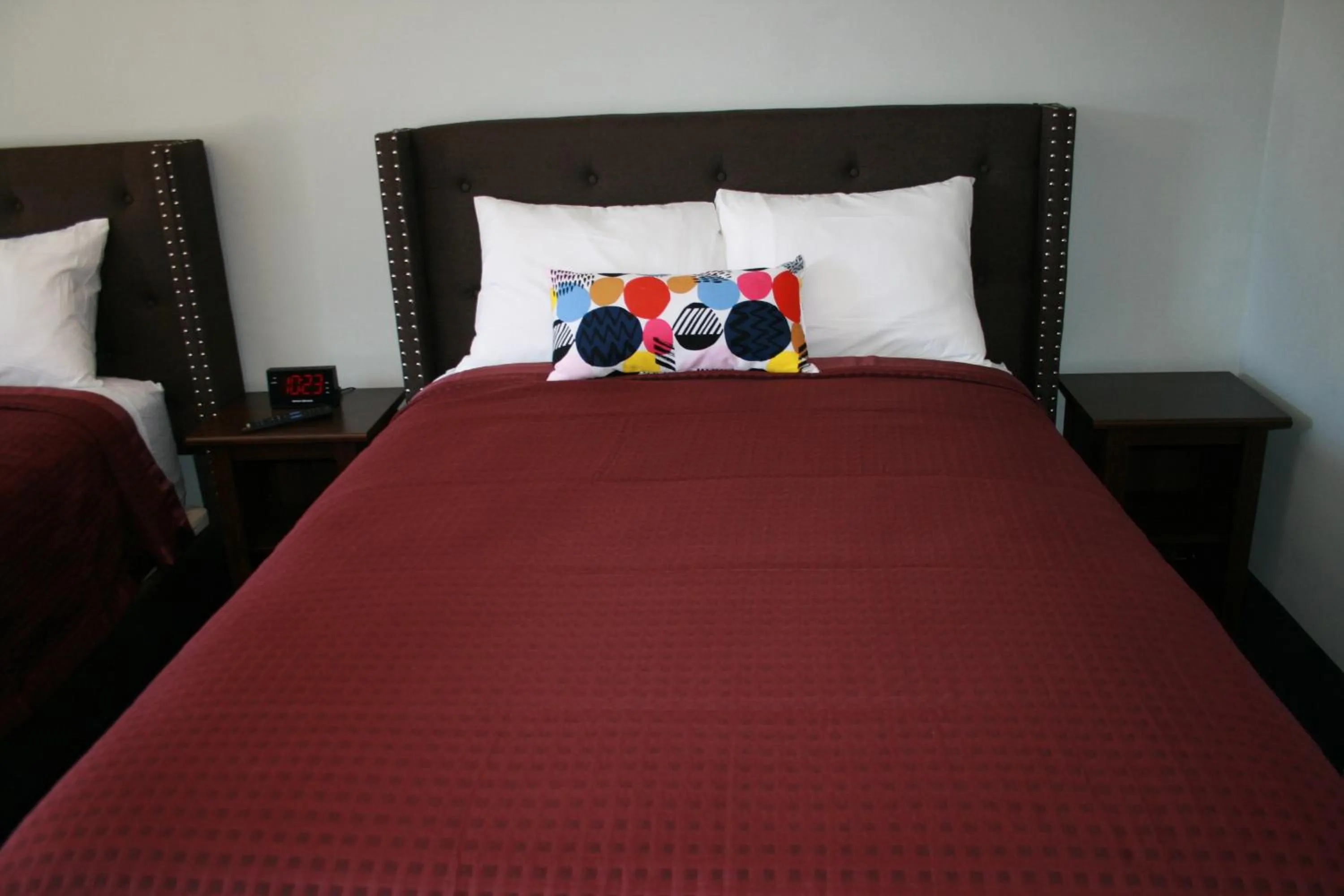 Bed in THE NEW STAR MOTEL - 1950s Extended-Stay Lodging and Retreat Center