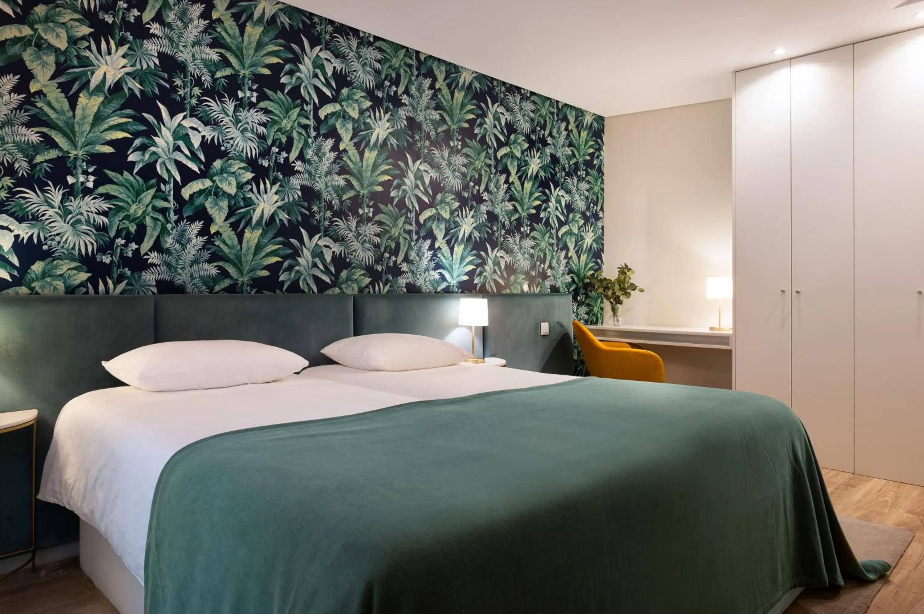 Byobu Apartment, by Bolhão Residences