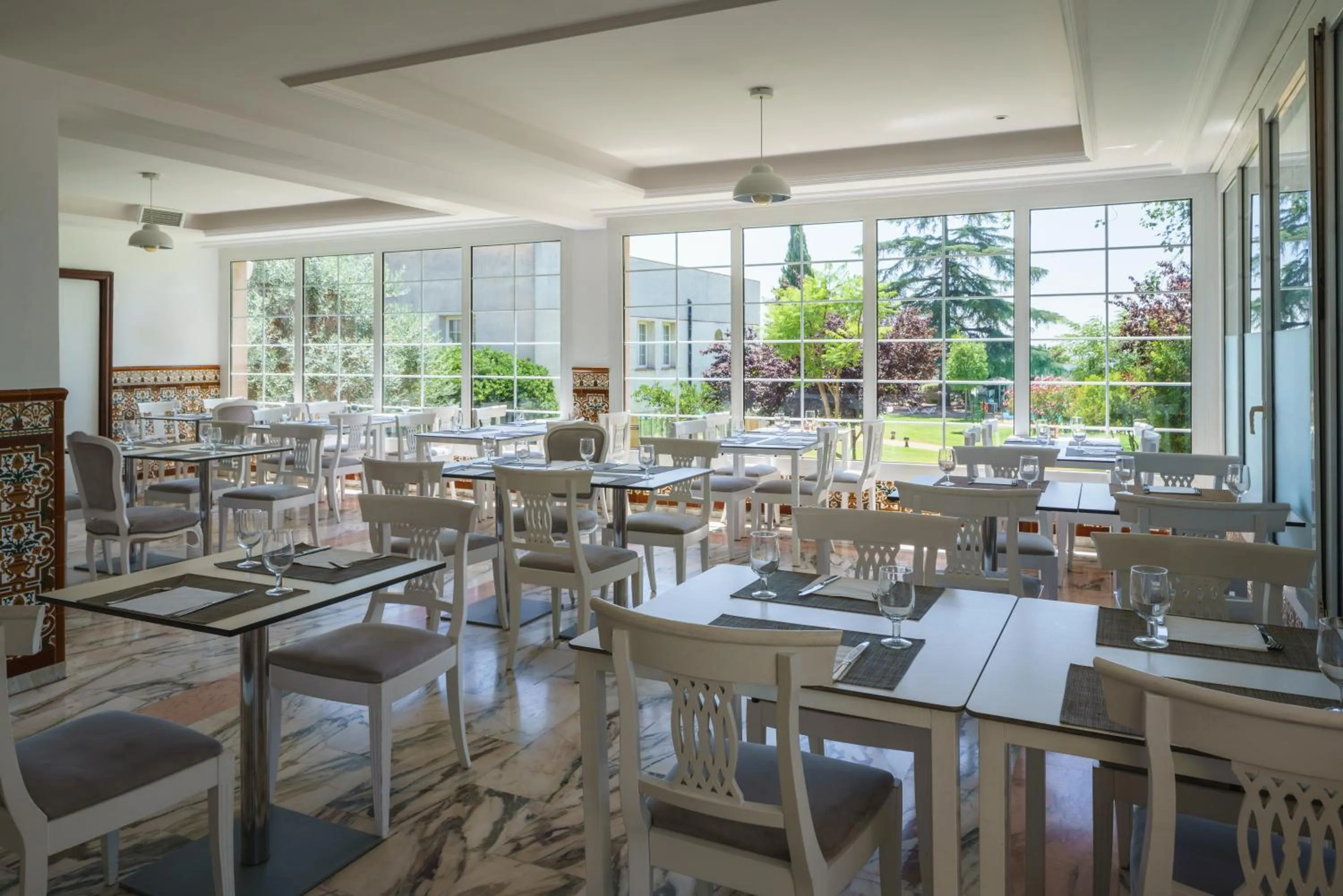 Restaurant/places to eat in Crisol Jardines de Córdoba