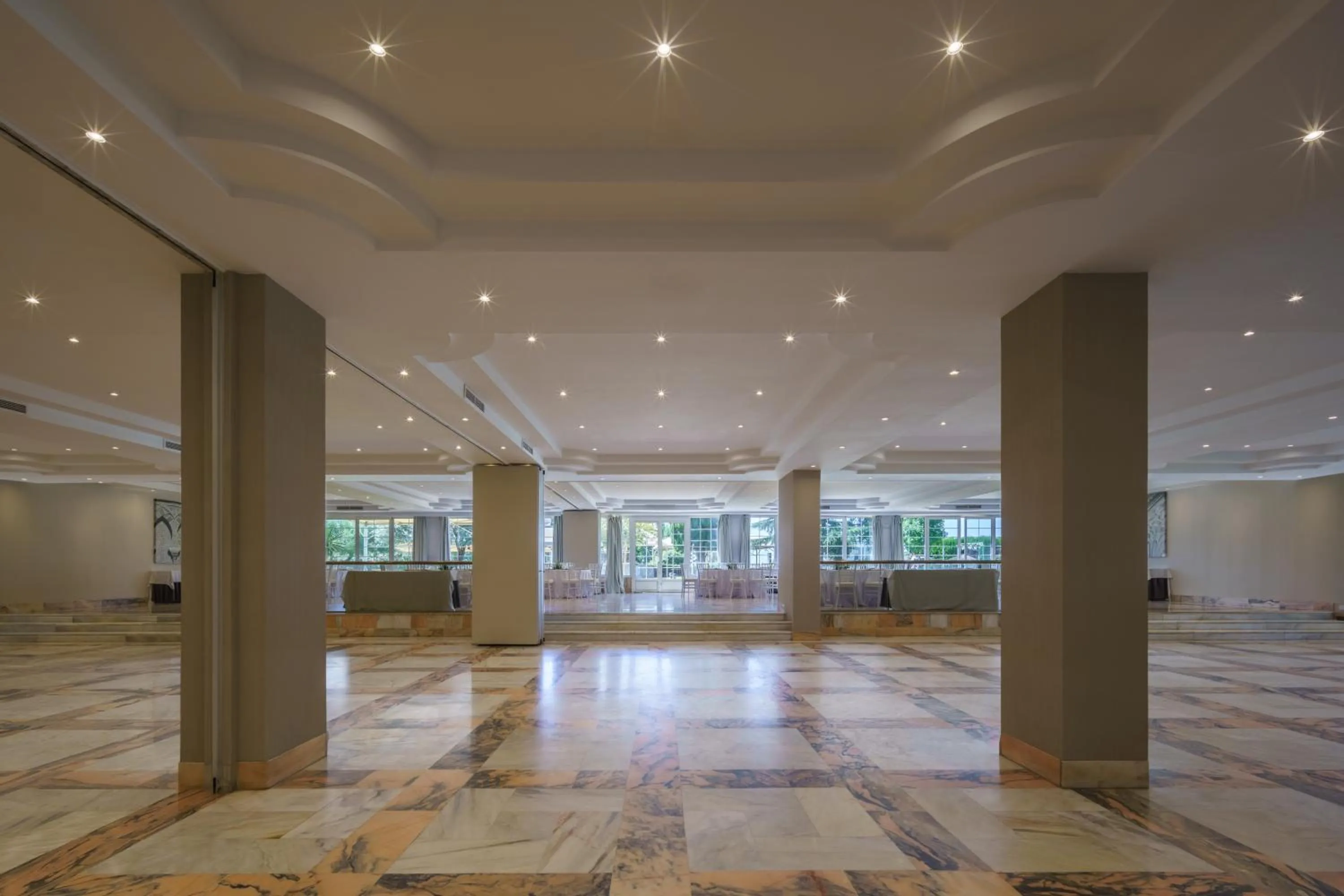 Meeting/conference room in Crisol Jardines de Córdoba