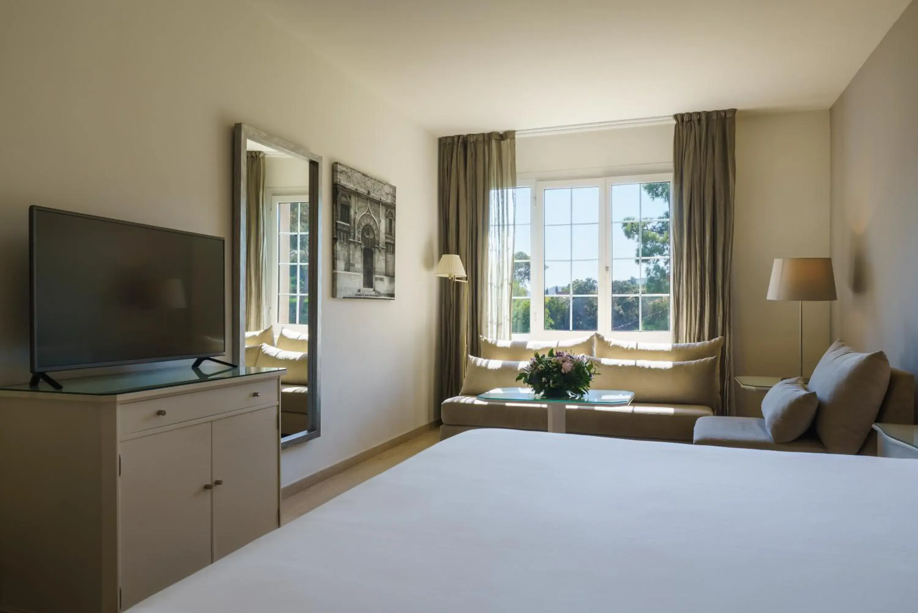 Garden view, Bed in Crisol Jardines de Córdoba Garden view, Bed in Crisol Jardines de Córdoba