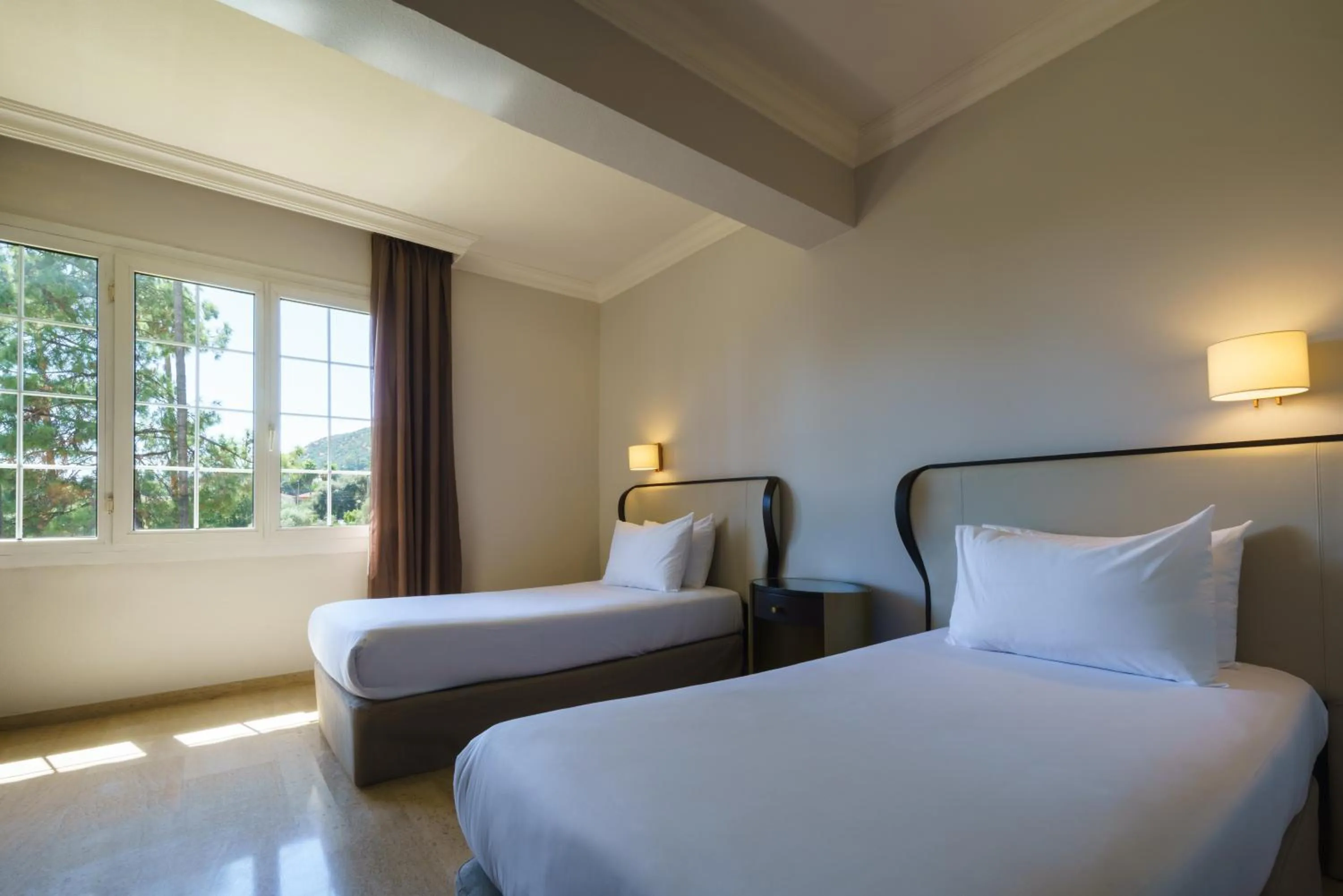 Bed in Crisol Jardines de Córdoba