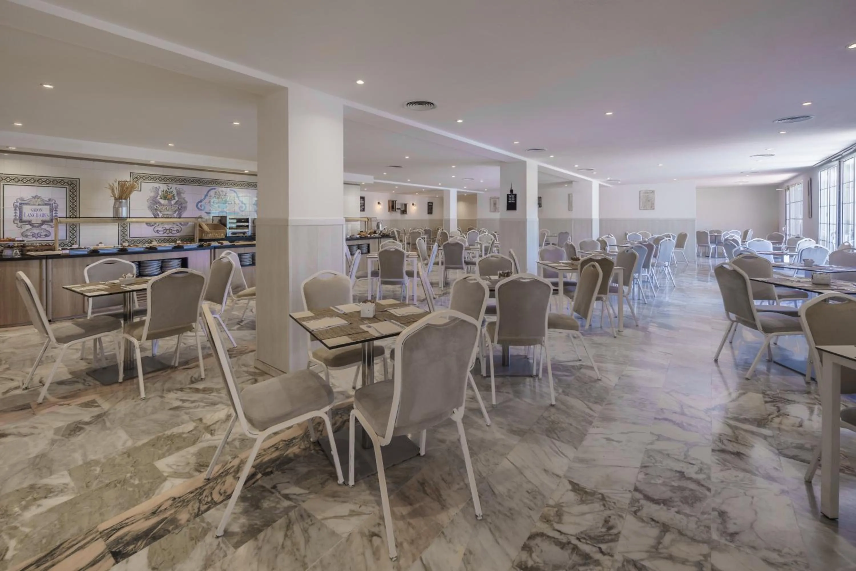 Restaurant/places to eat in Crisol Jardines de Córdoba