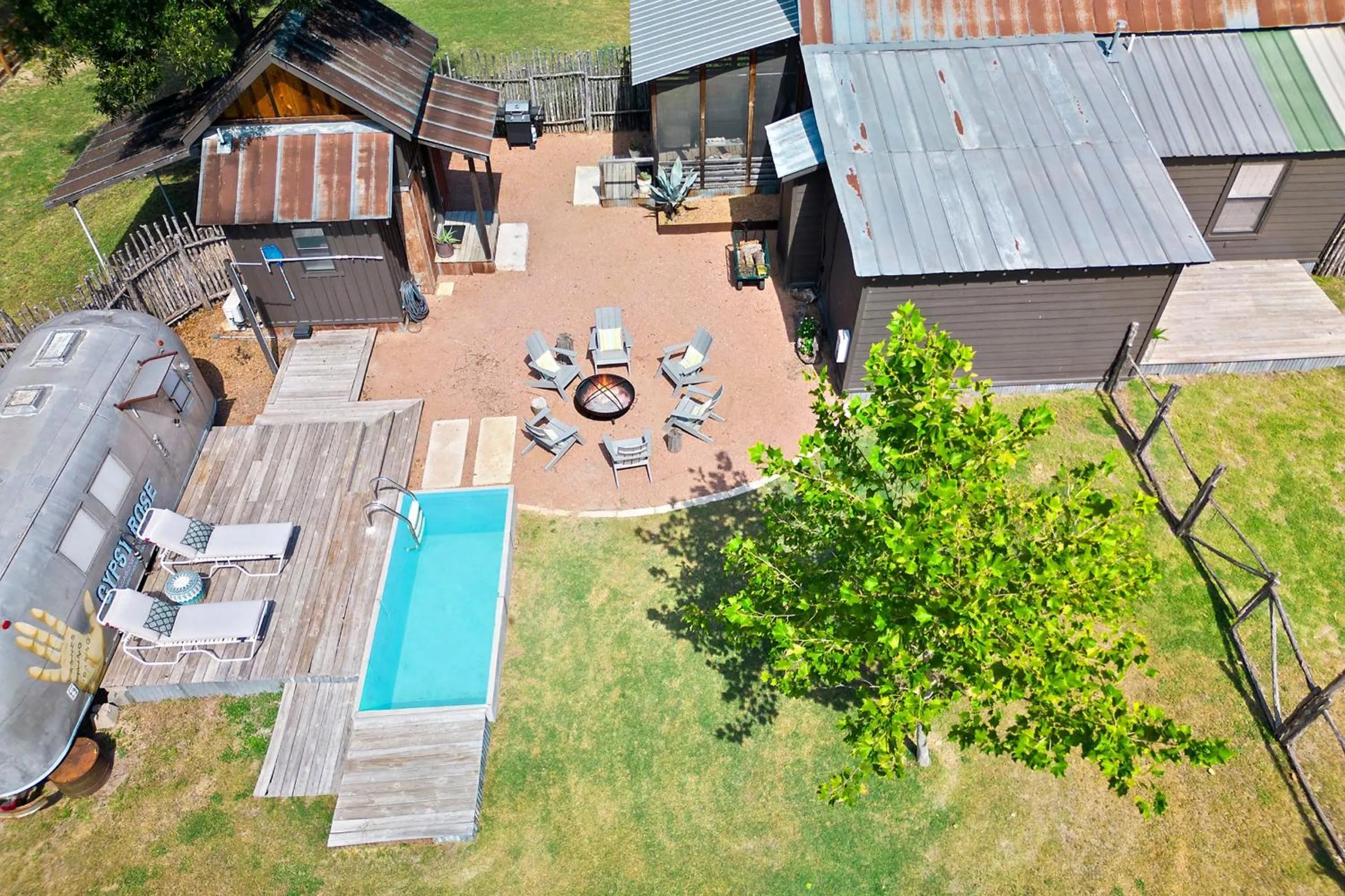 Swimming pool in Camp Comfort