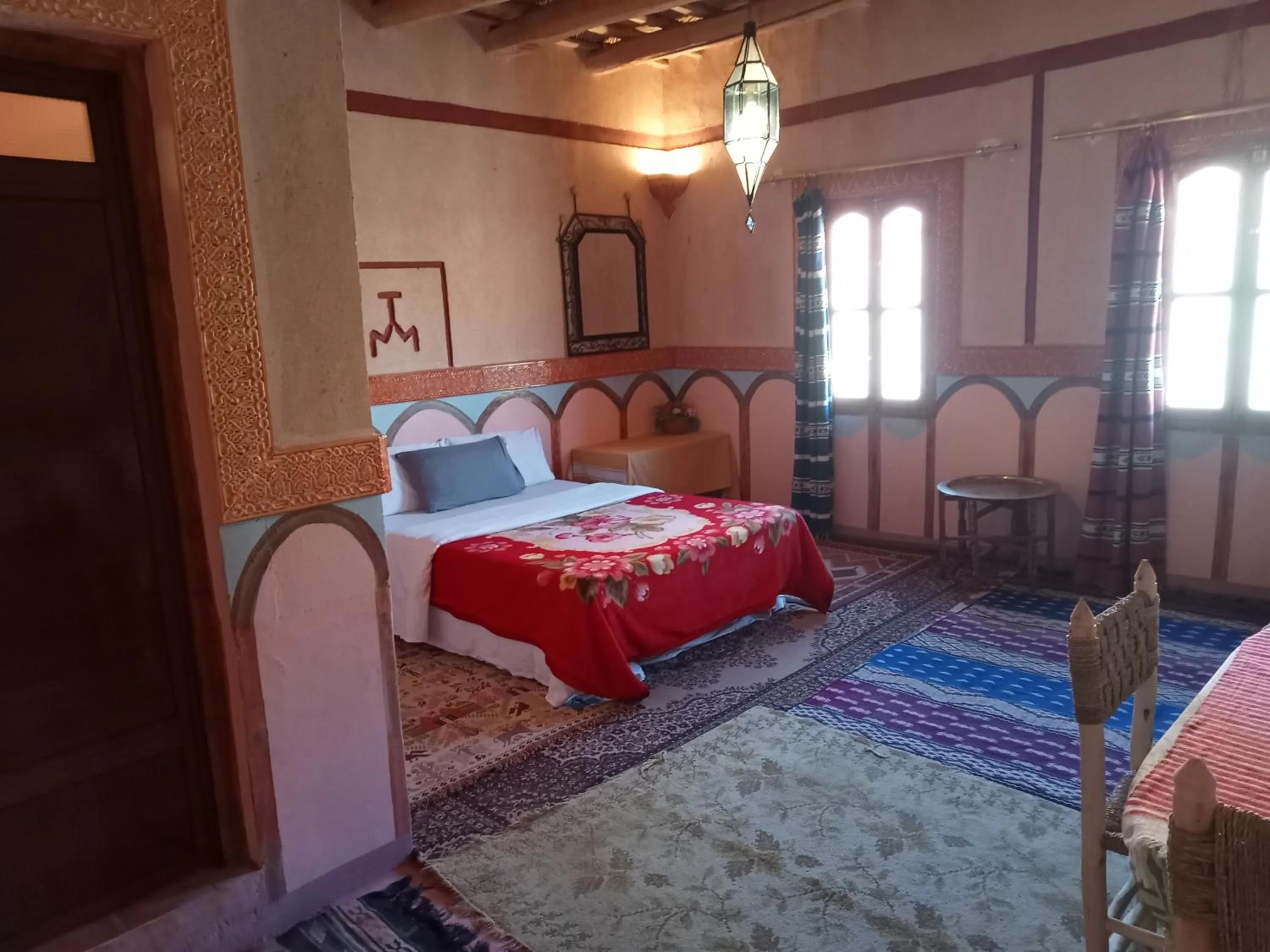 Photo of the whole room, Bed in Auberge Kasbah Ait Marghad