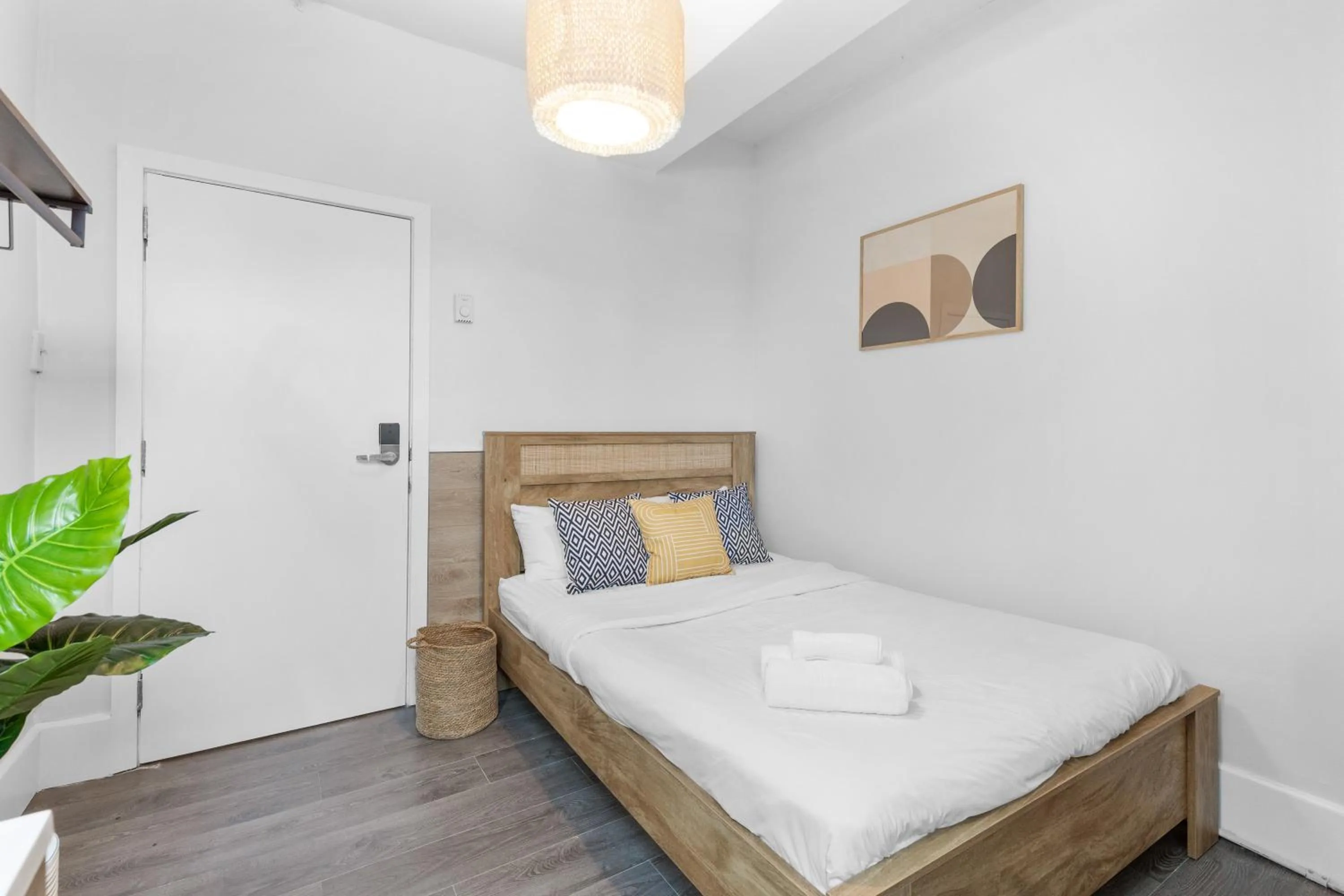 Bed in Le Sand & Stone Hotel