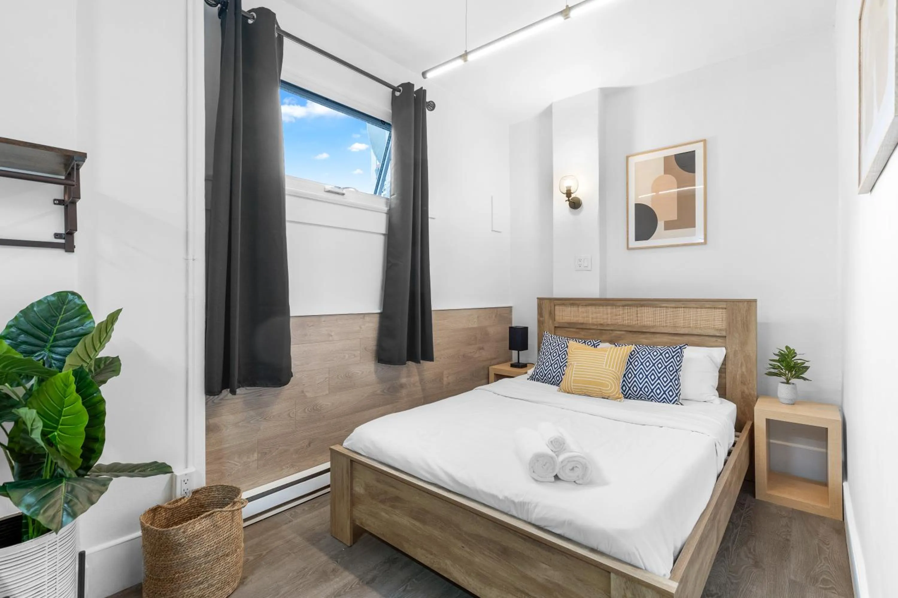 Bed in Le Sand & Stone Hotel