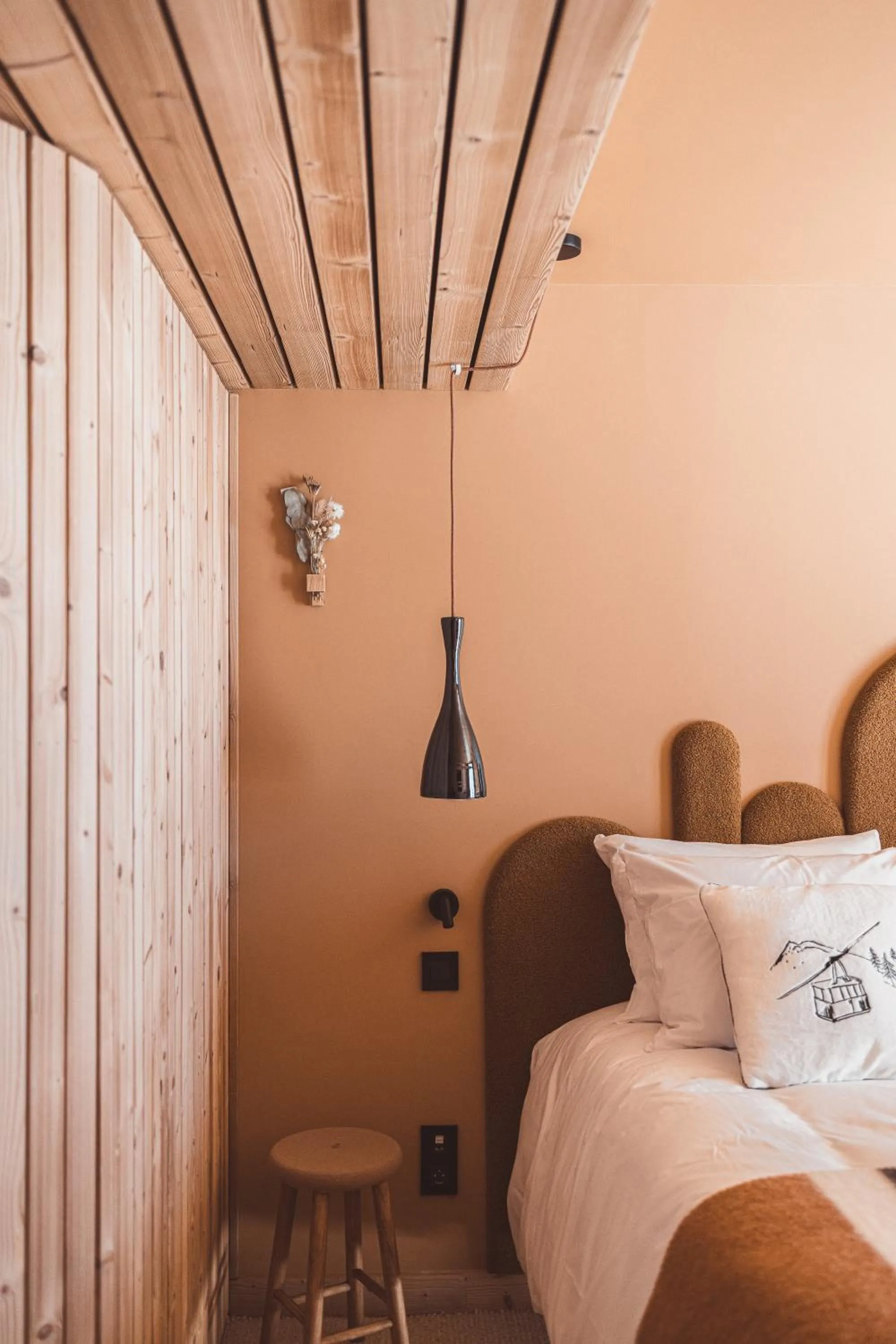 Bed in La Voie Lactée