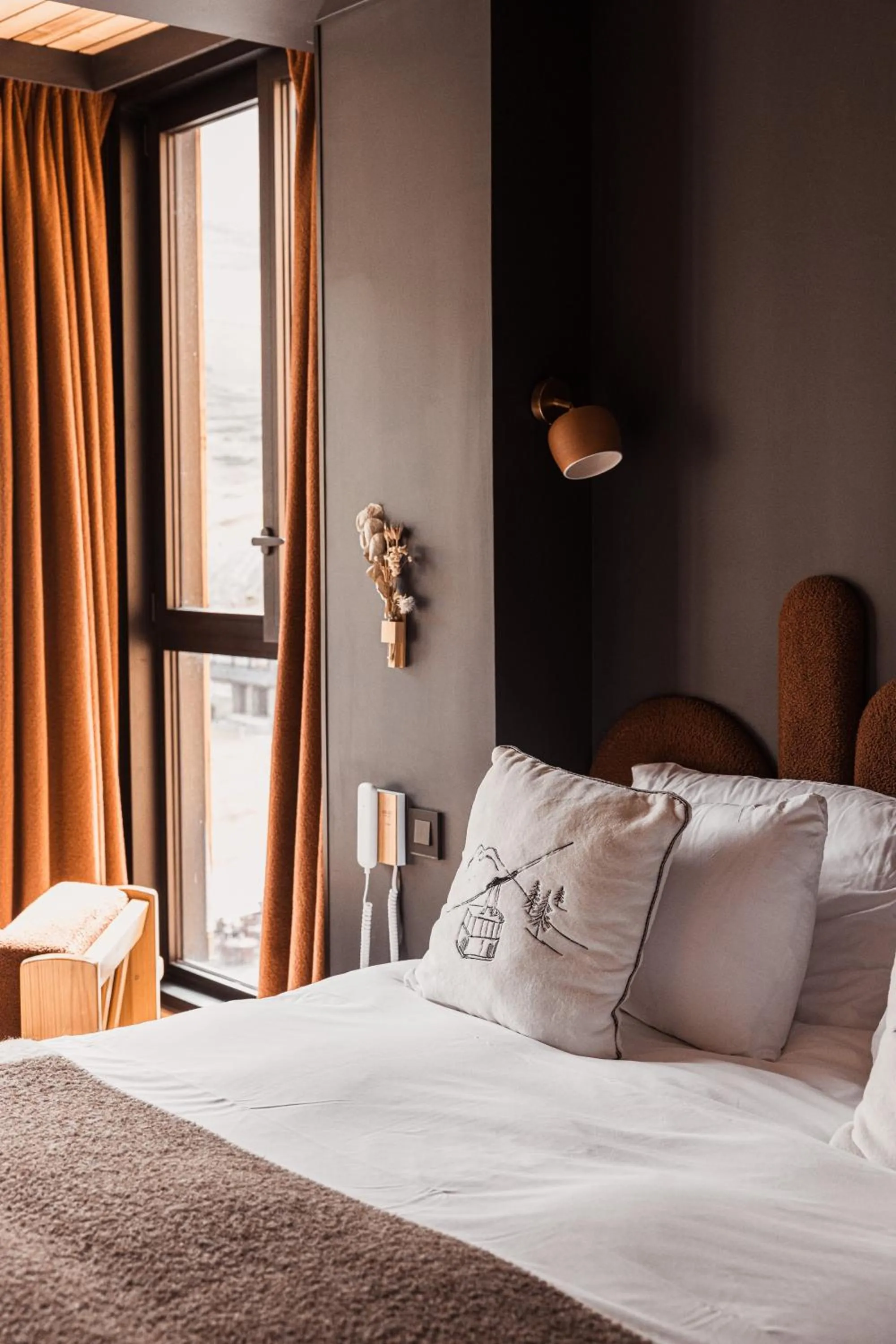 Bed in La Voie Lactée