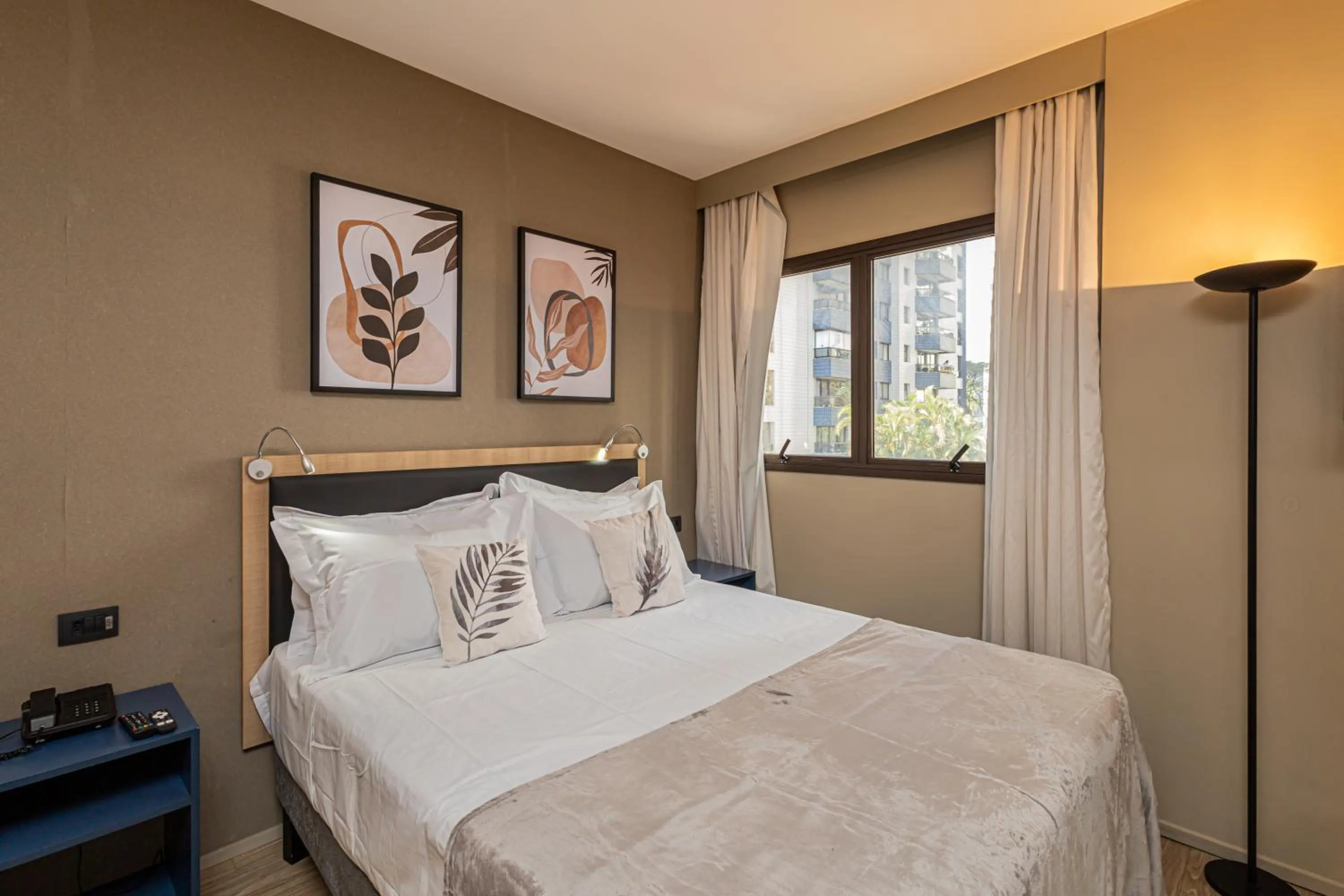 Bed in APS - Alpha Stay By Anora Spaces