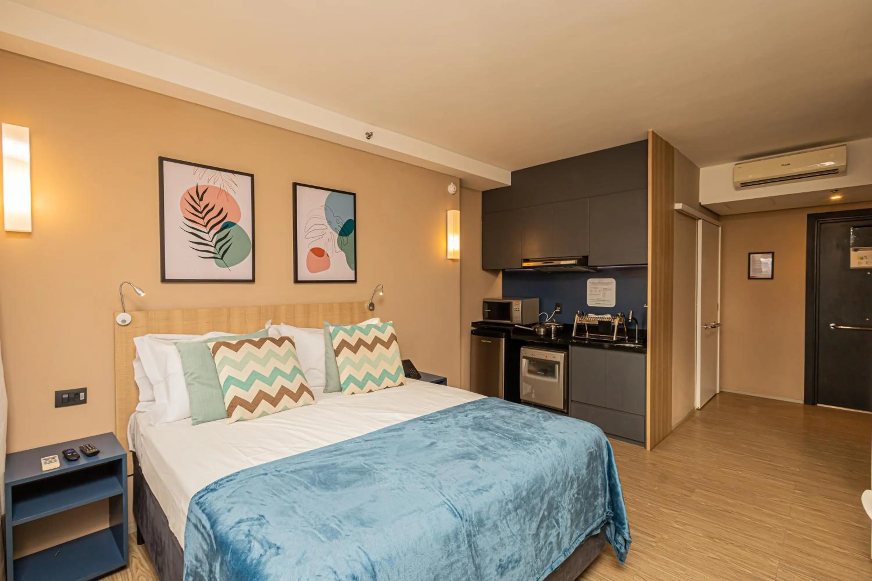 Bed in APS - Alpha Stay By Anora Spaces