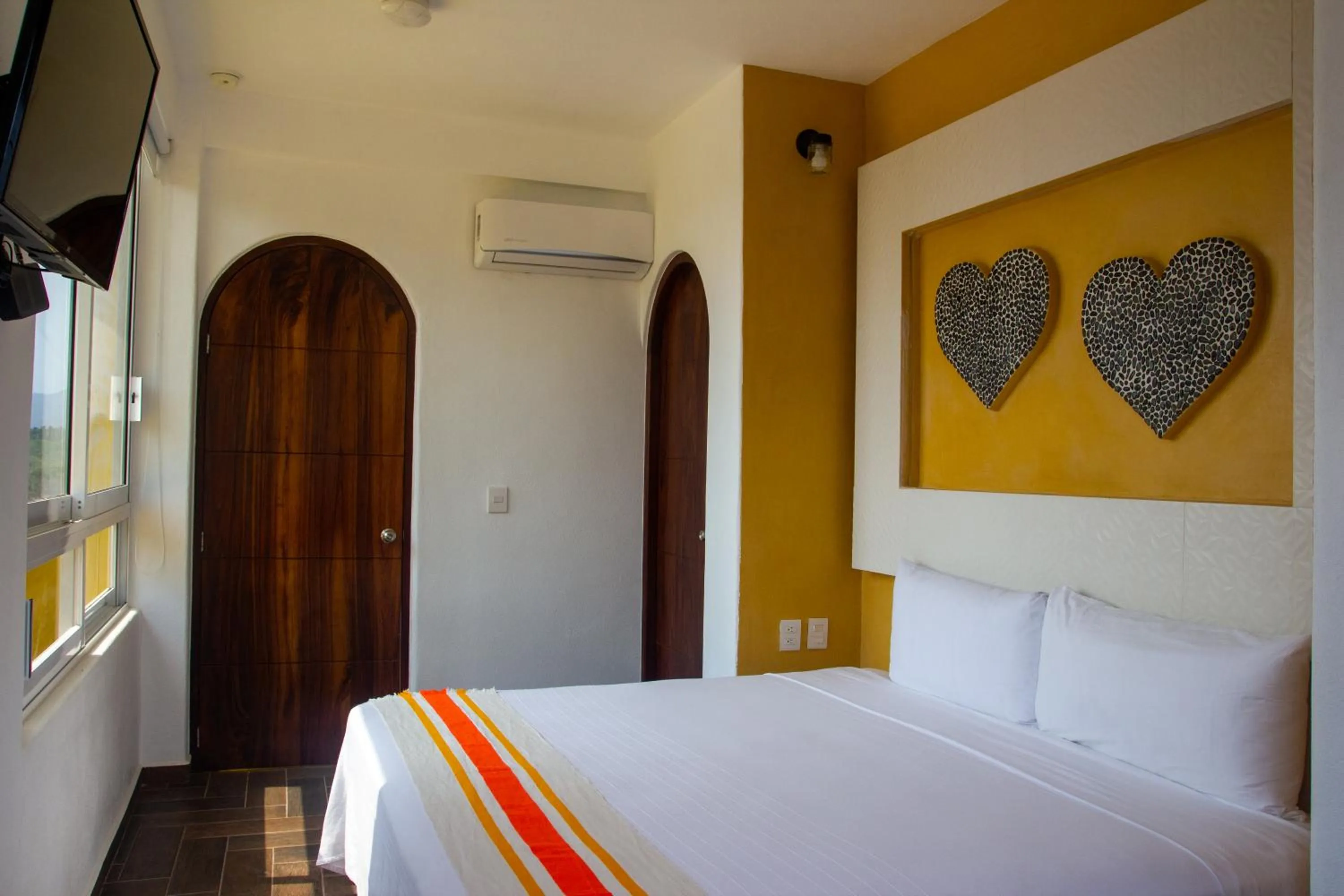 Bed in Hotel Happy Beach