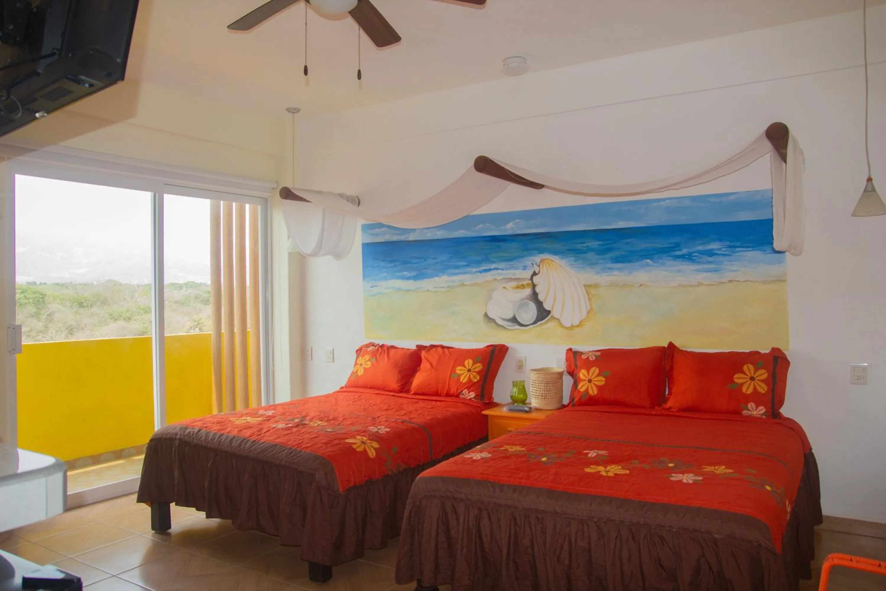 Bed in Hotel Happy Beach