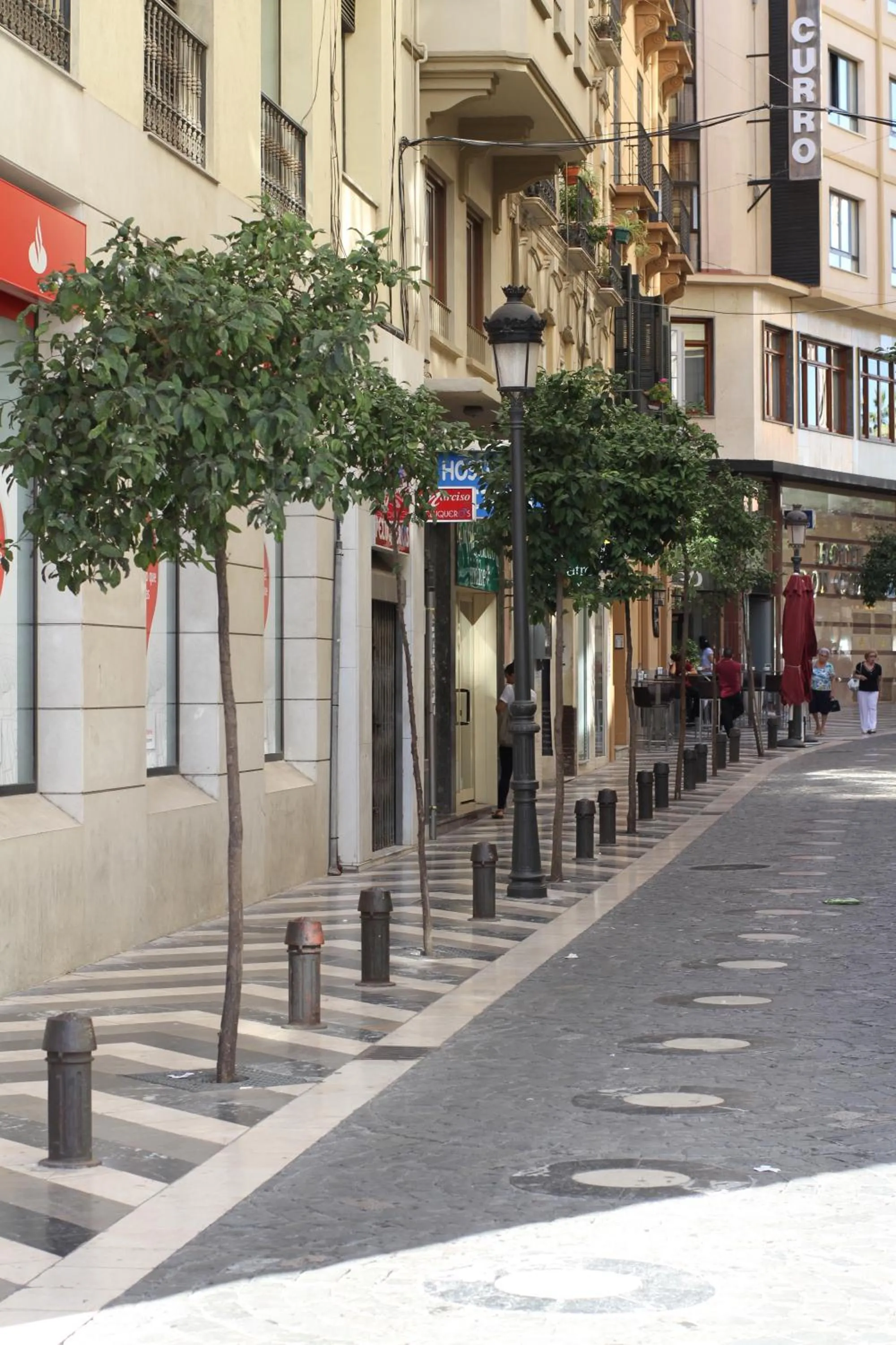 Facade/entrance in Hostal Victoria