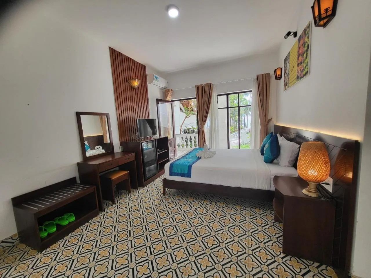 Bed in Ravenala Muine Resort