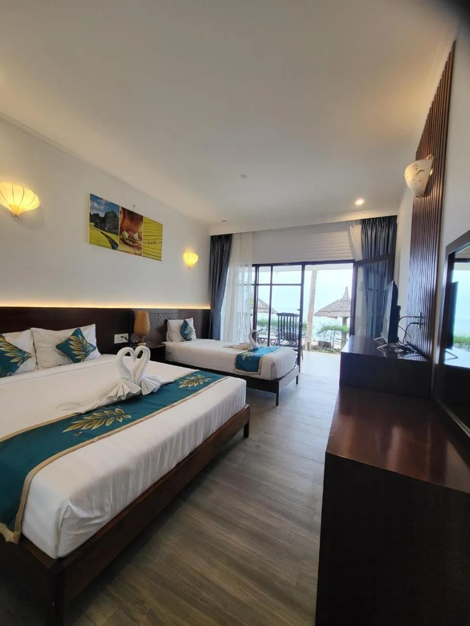 Bed in Ravenala Muine Resort