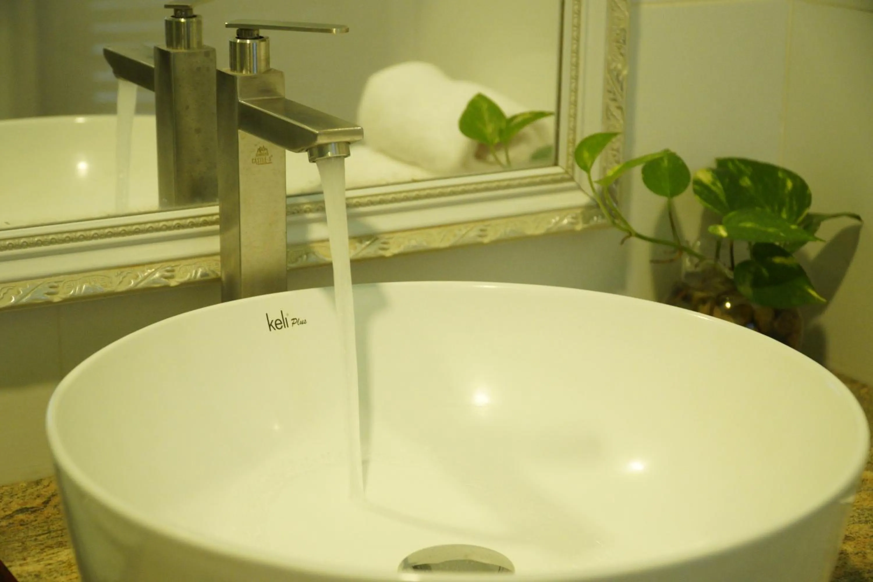 Bathroom in Ravenala Muine Resort