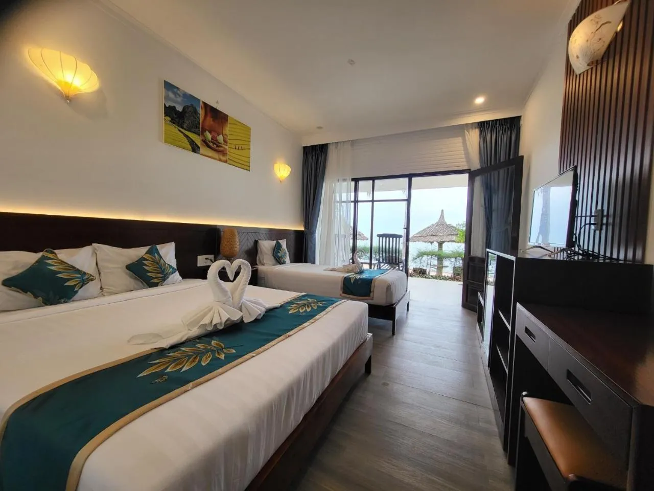 Bed in Ravenala Muine Resort