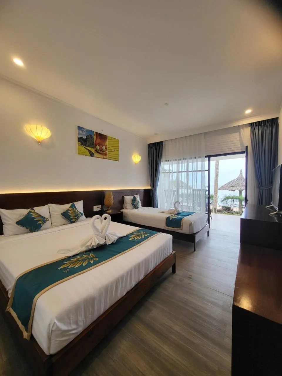 Bed in Ravenala Muine Resort
