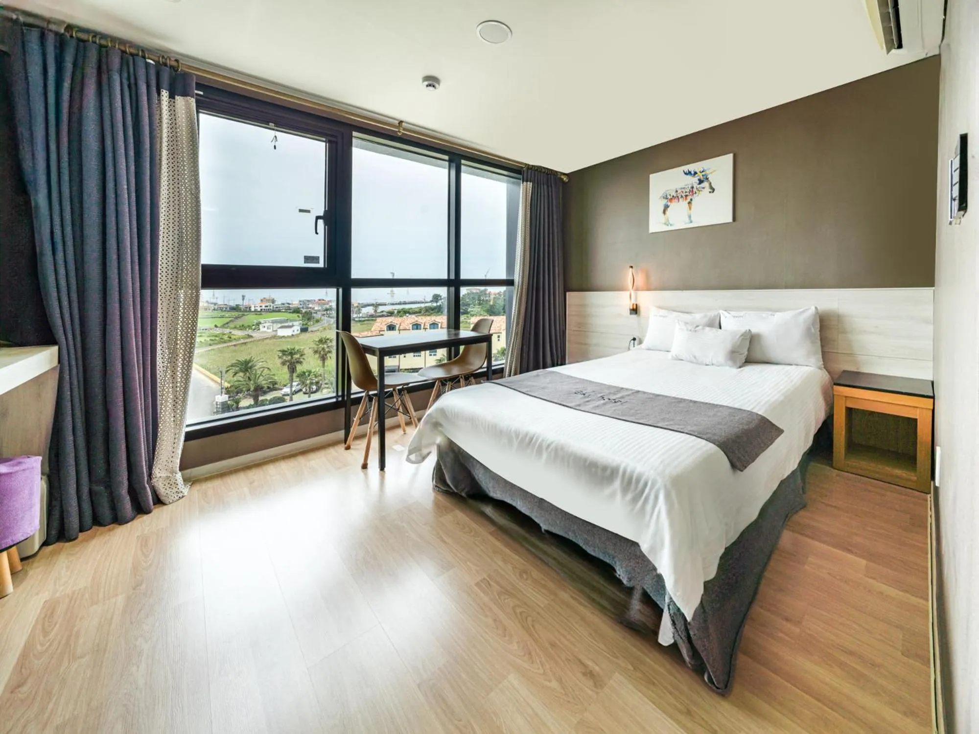 Bed in jeju skyhotel