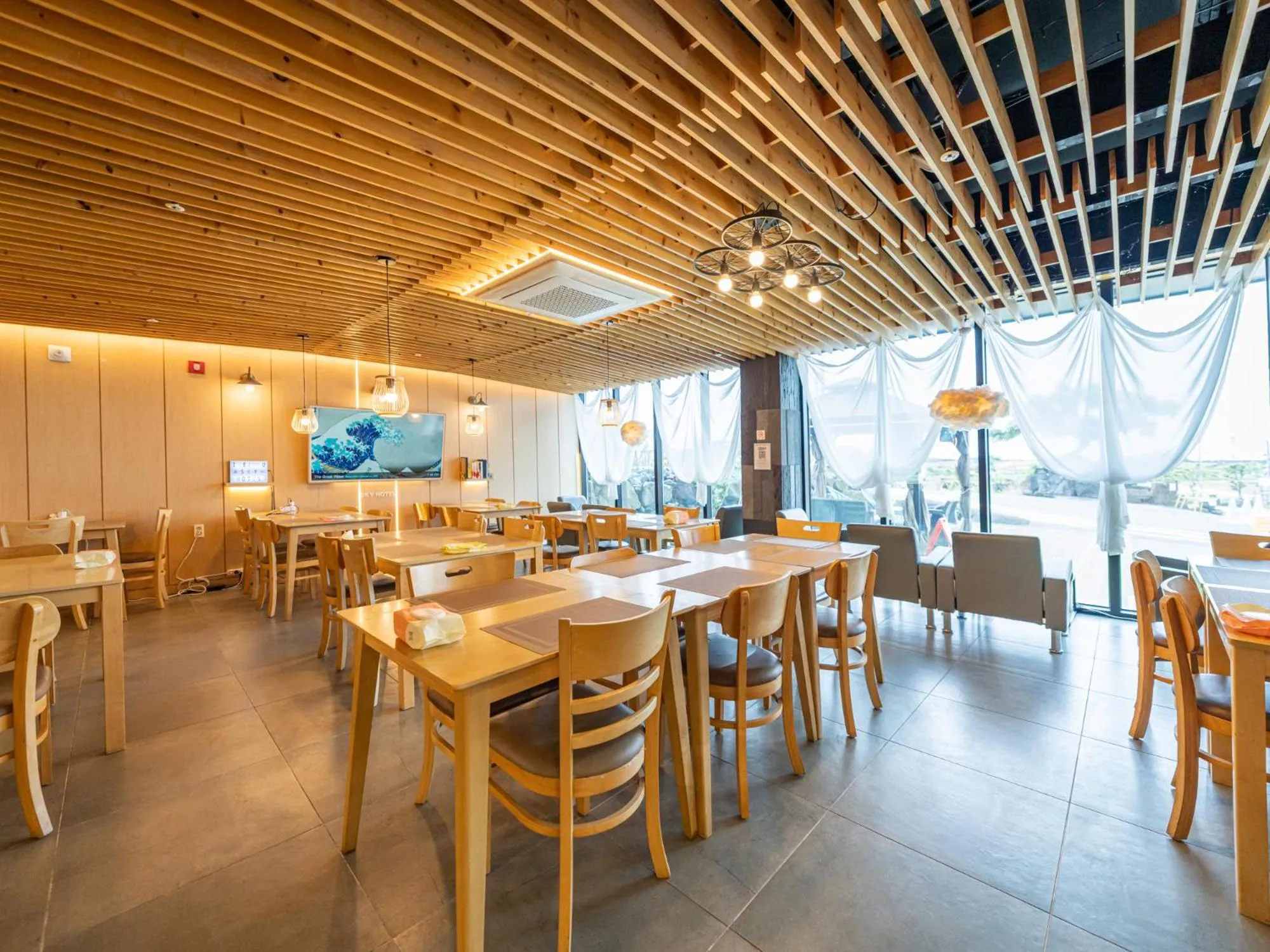 Restaurant/Places to Eat in jeju skyhotel