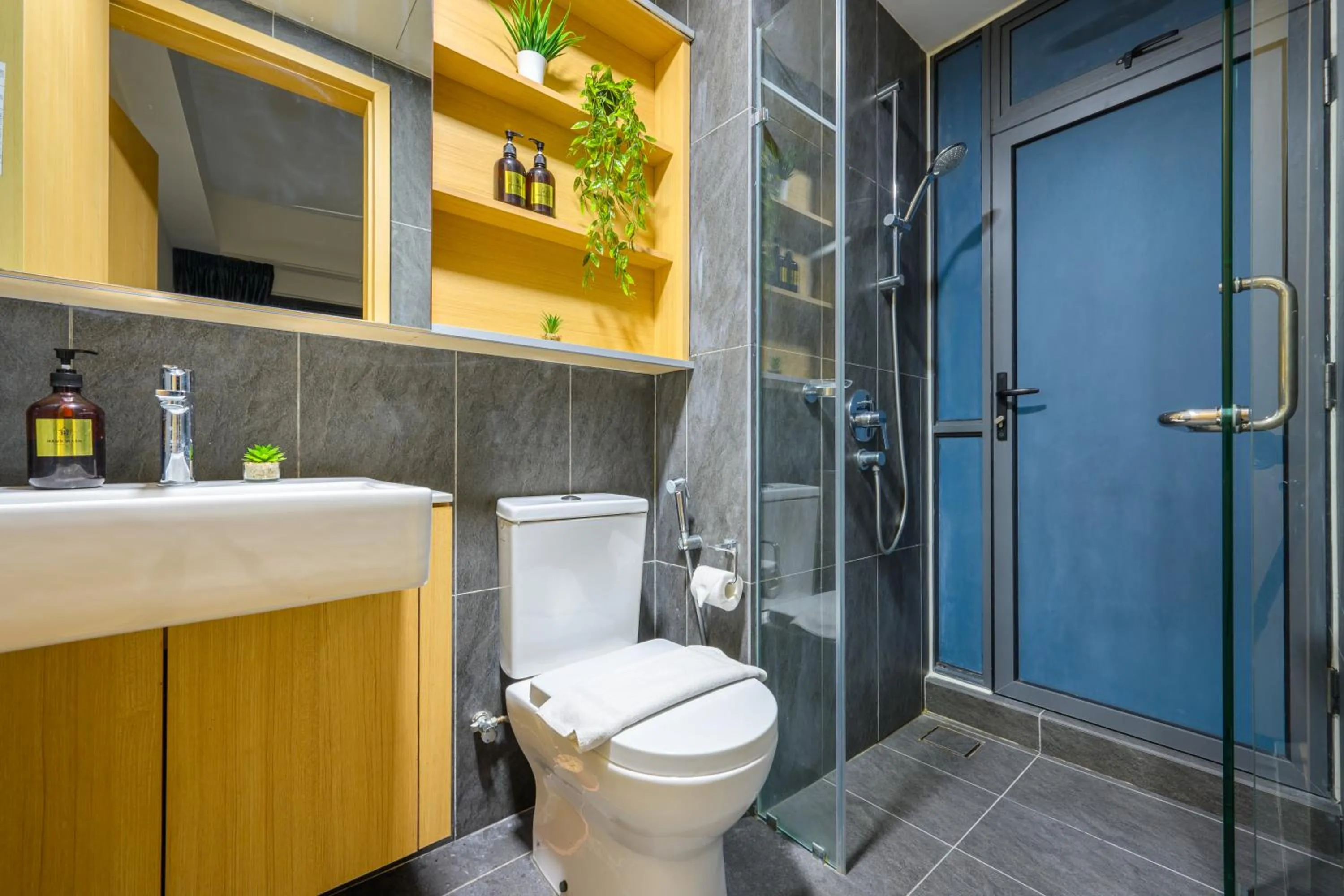 Toilet in Greystone Colony KLCC